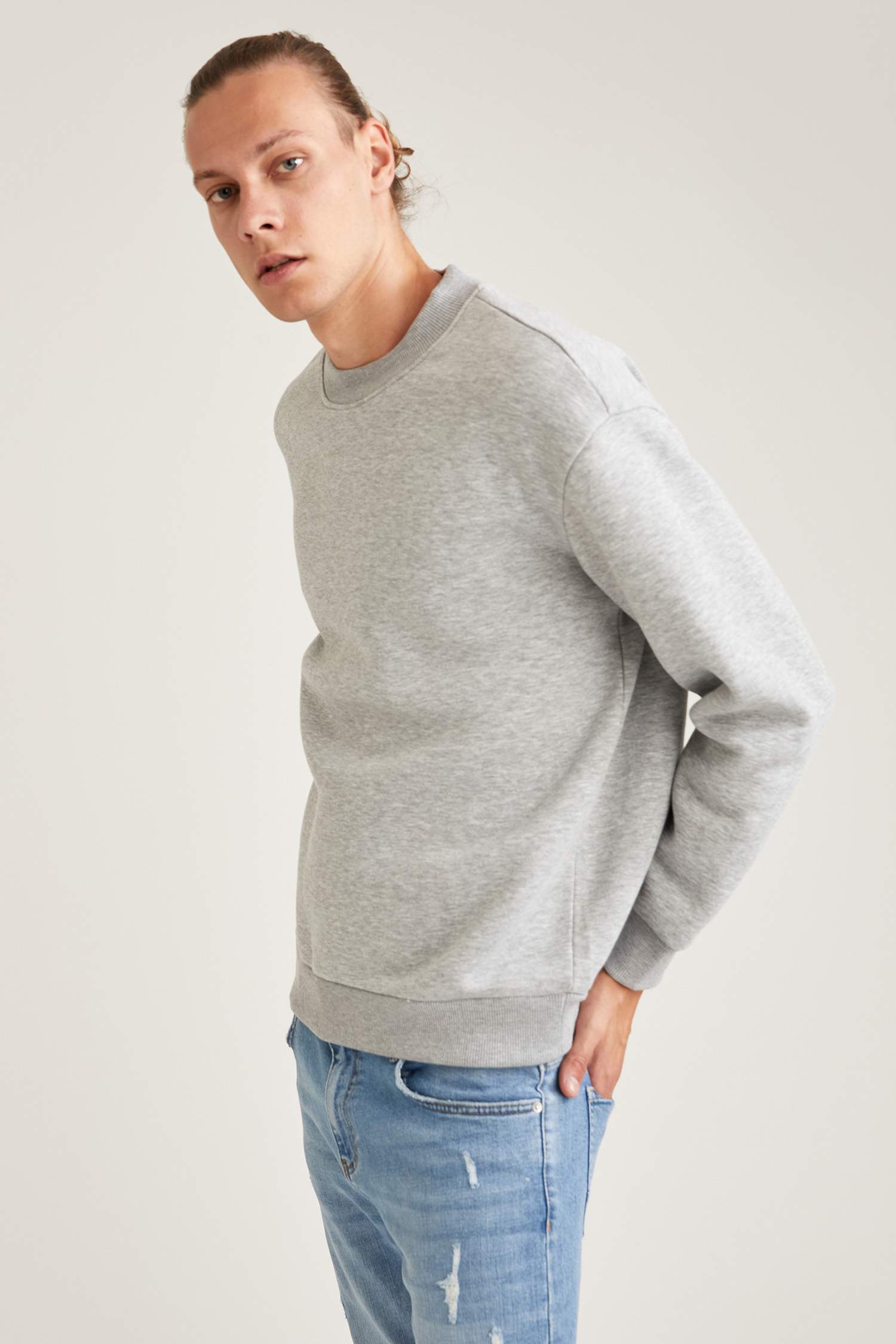 Oversize Fit Bisiklet Yaka İçi Yumuşak Tüylü Sweatshirt