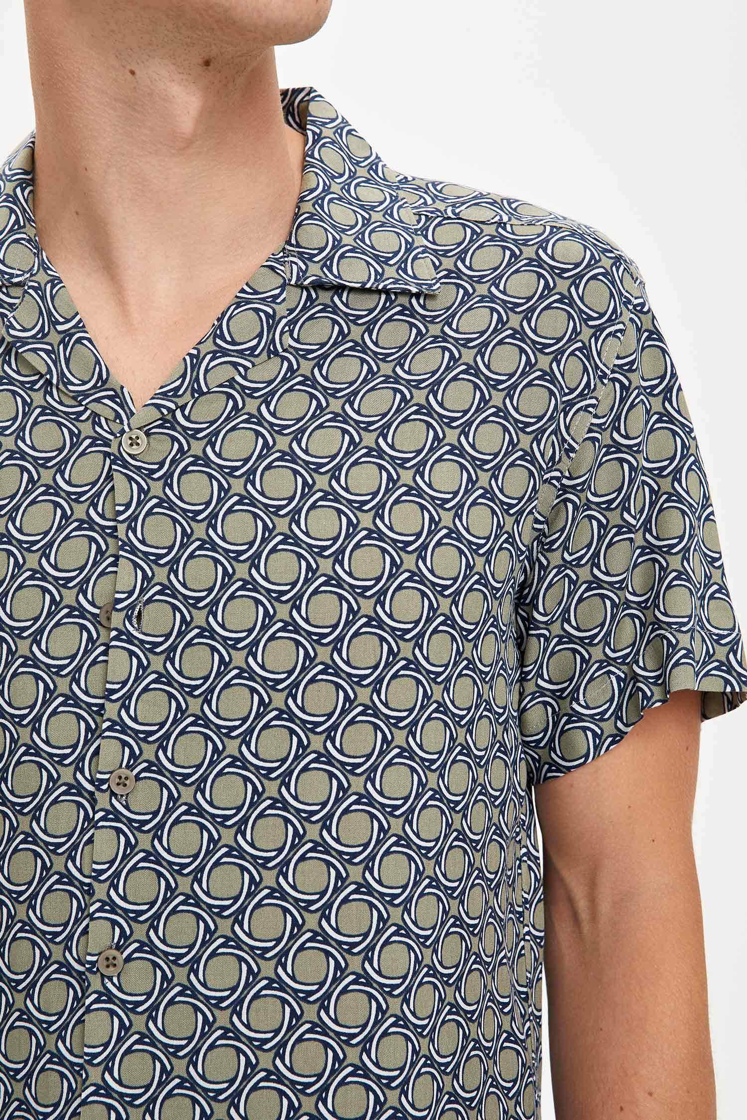 Slim Fit Viskon Desenli Kısa Kollu Gömlek