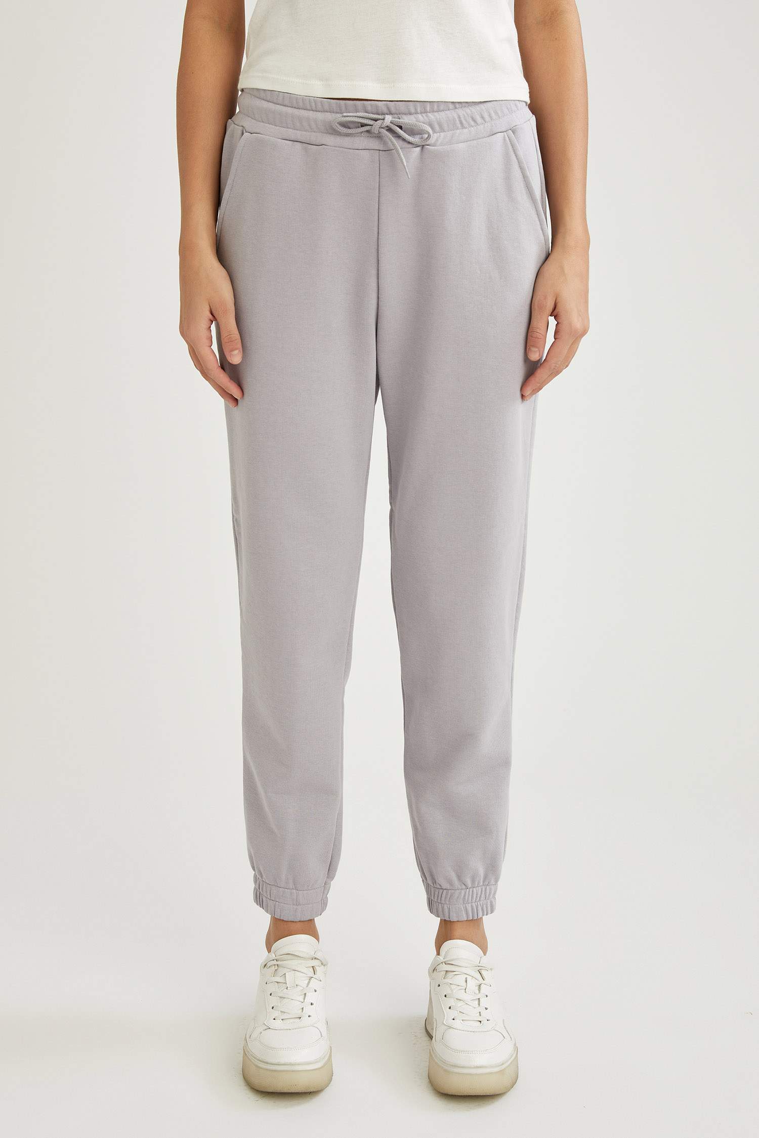Basic Beli Bağcıklı Relax Fit Jogger Eşofman Altı