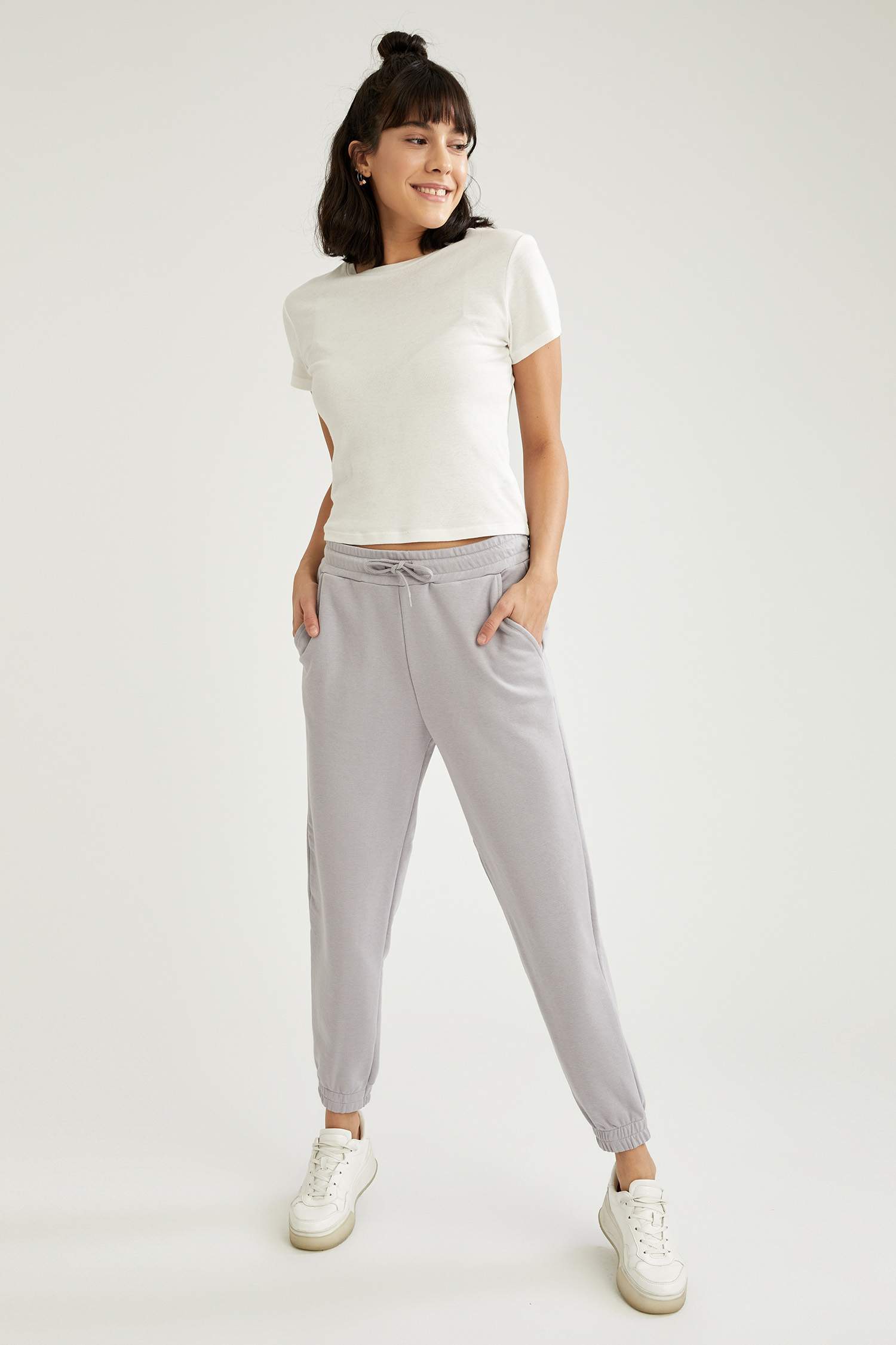 Basic Beli Bağcıklı Relax Fit Jogger Eşofman Altı