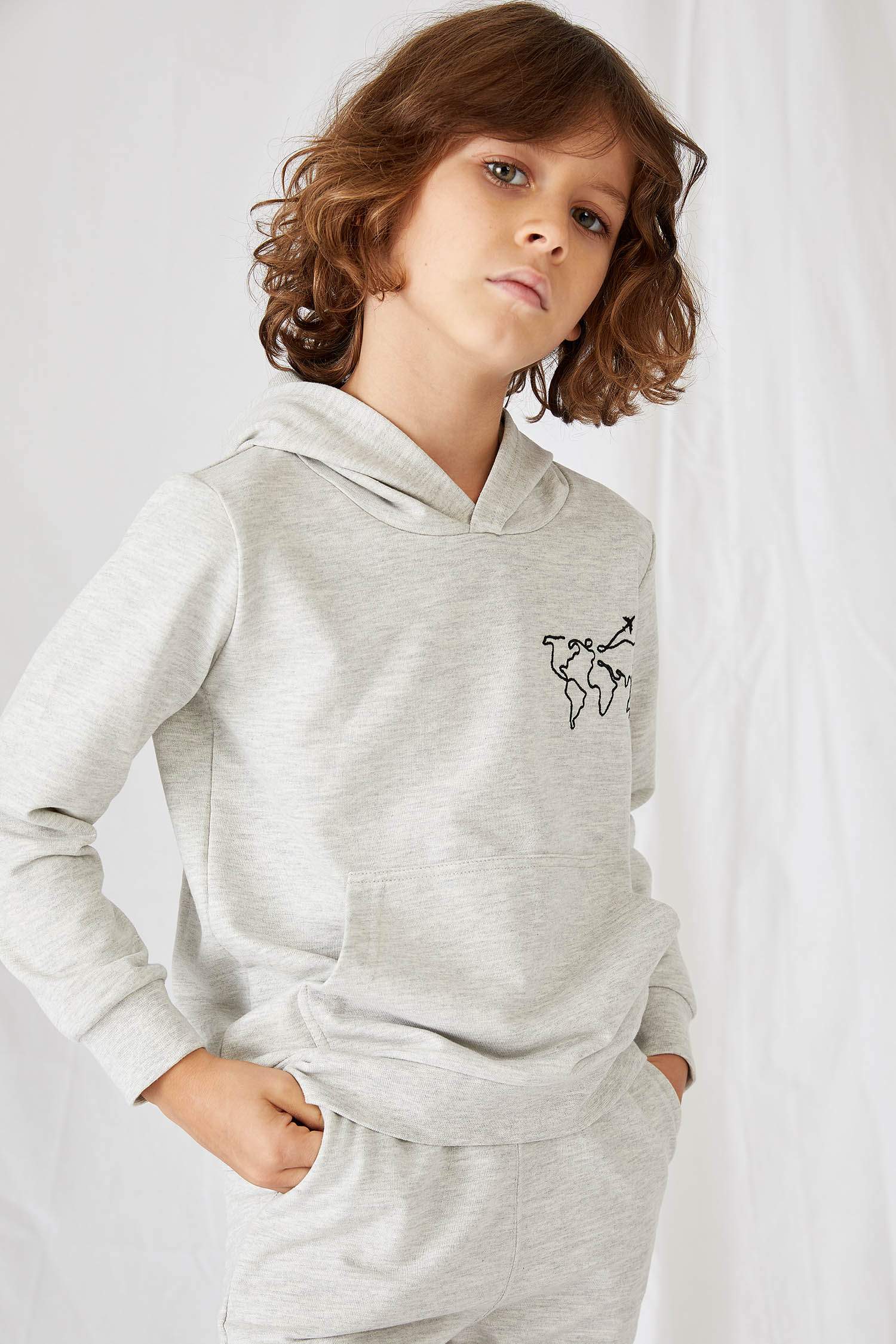 Unisex Çocuk Nakışlı Kapüşonlu Organik Pamuk Sweatshirt