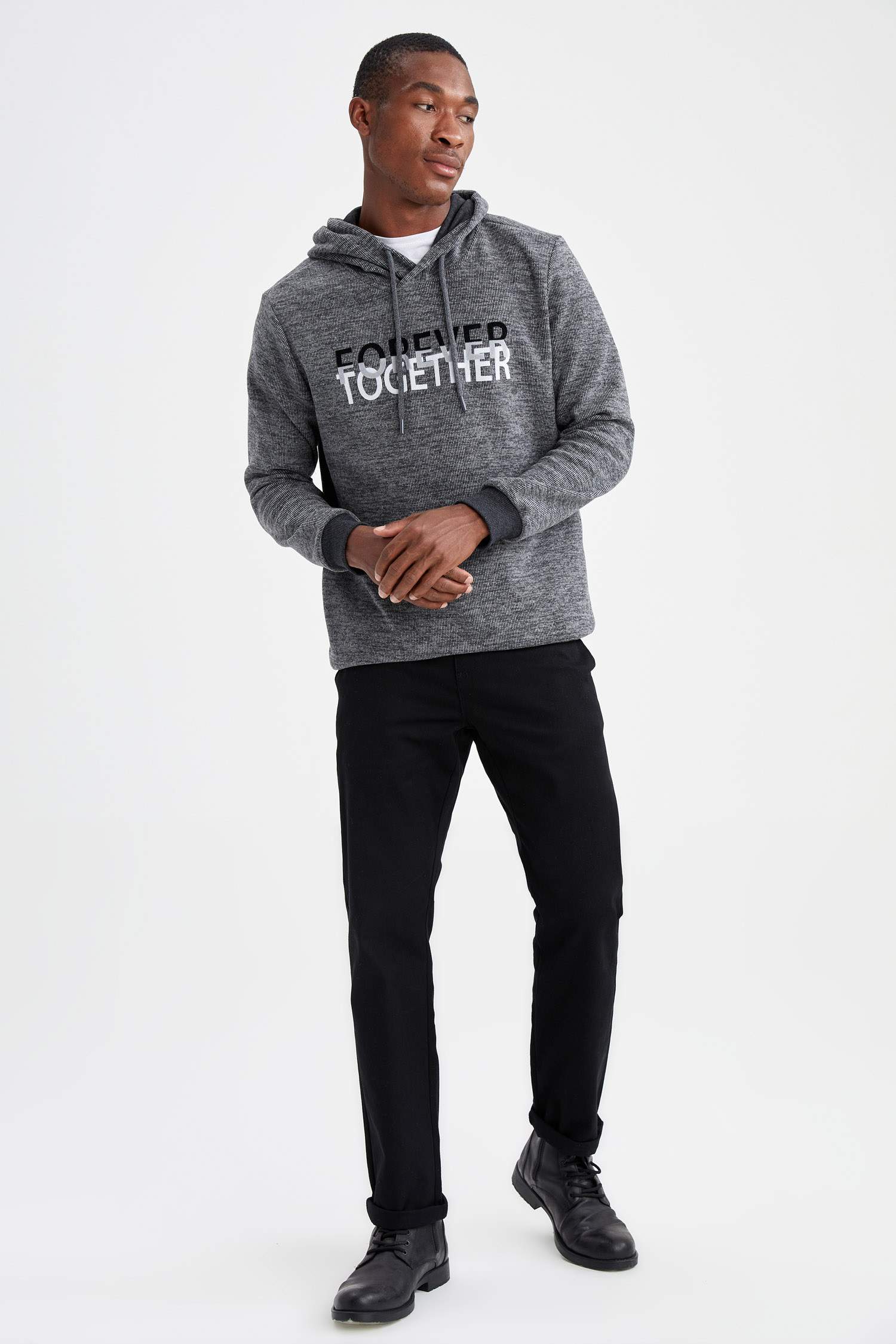 Regular Fit Kapüşonlu Baskılı Sweatshirt