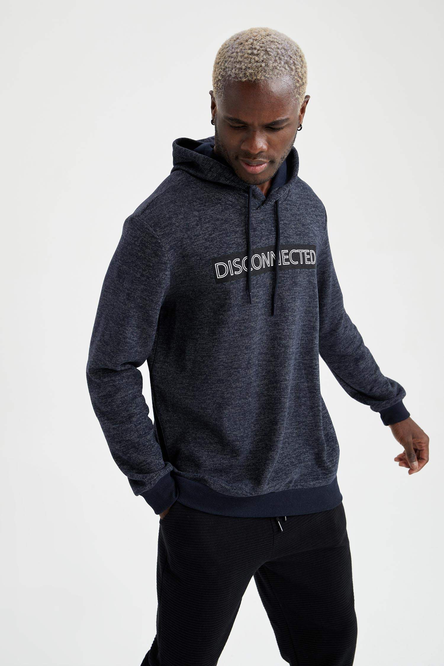 Regular Fit Kapüşonlu Baskılı Sweatshirt