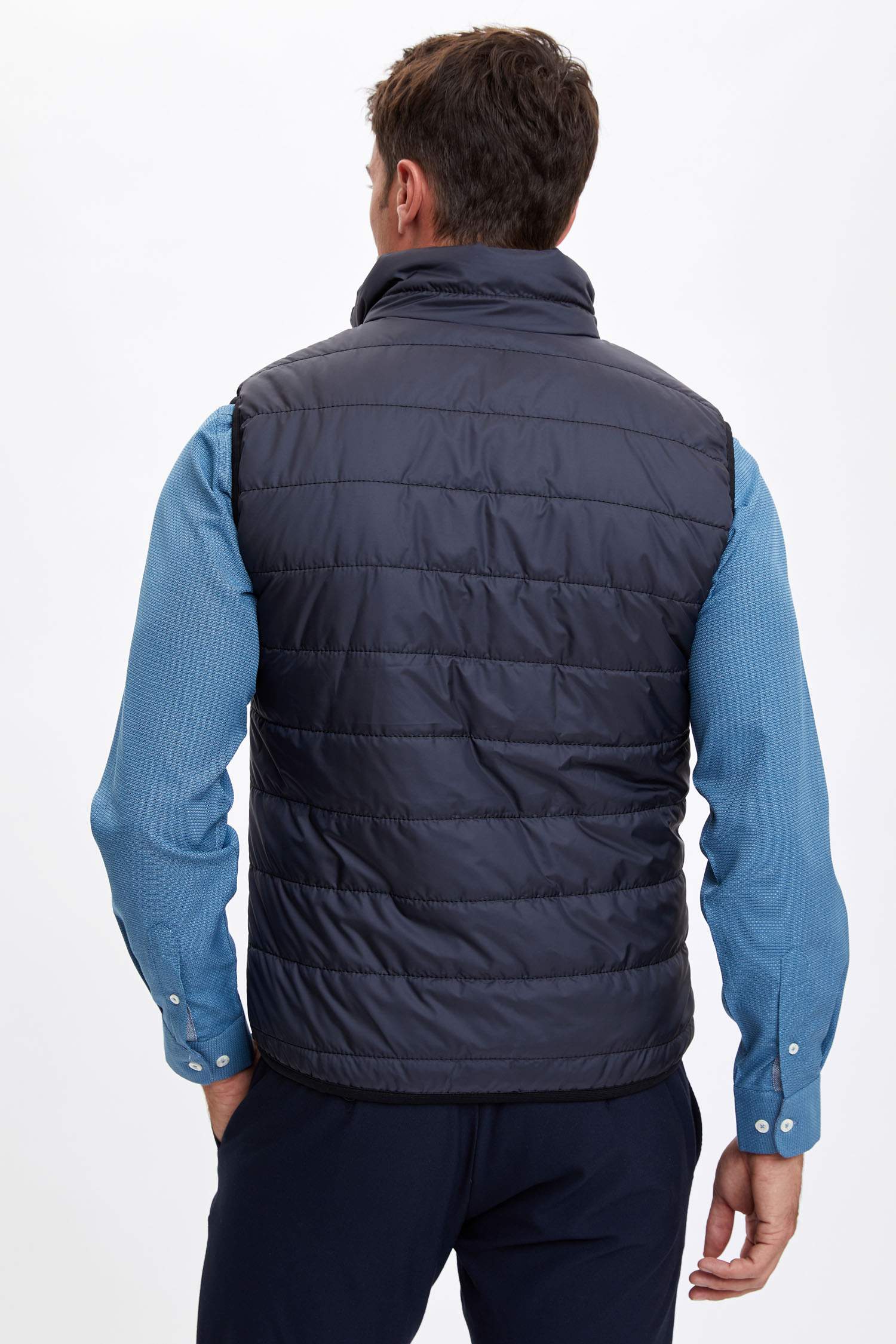 Slim Fit Dik Yaka Şişme Yelek