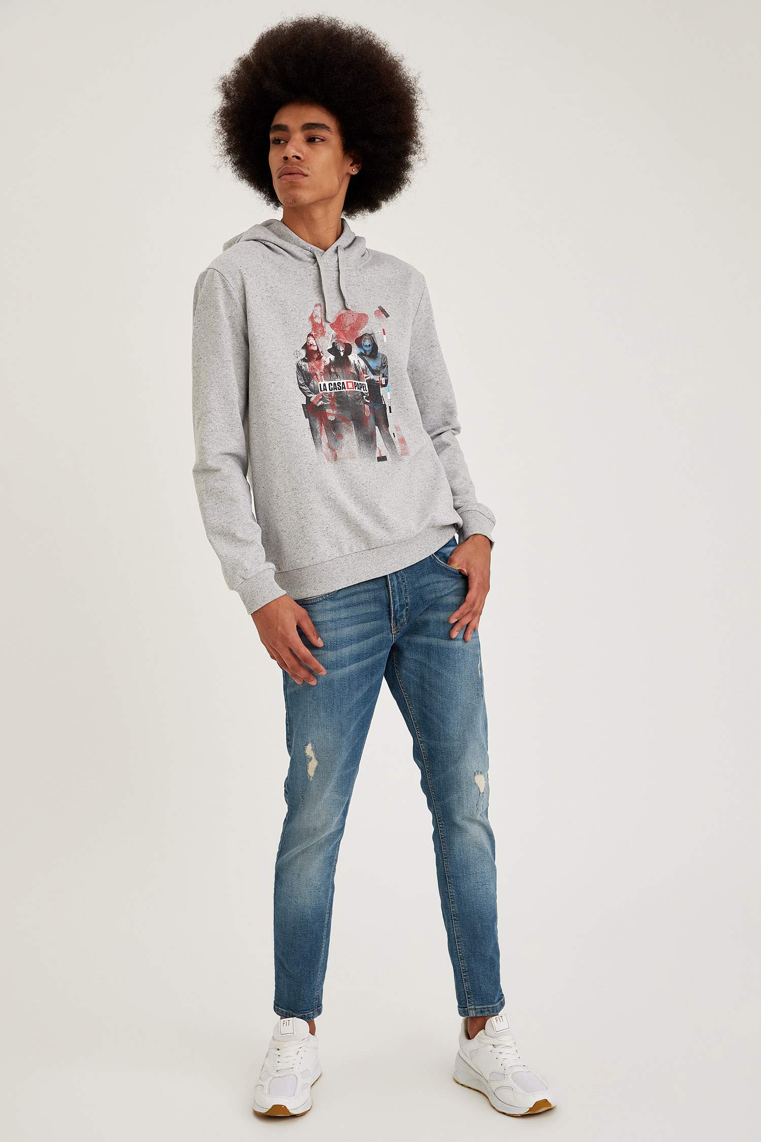 La Casa De Papel Lisanslı Slim Fit Uzun Kollu İçi Yumuşak Tüylü Sweatshirt