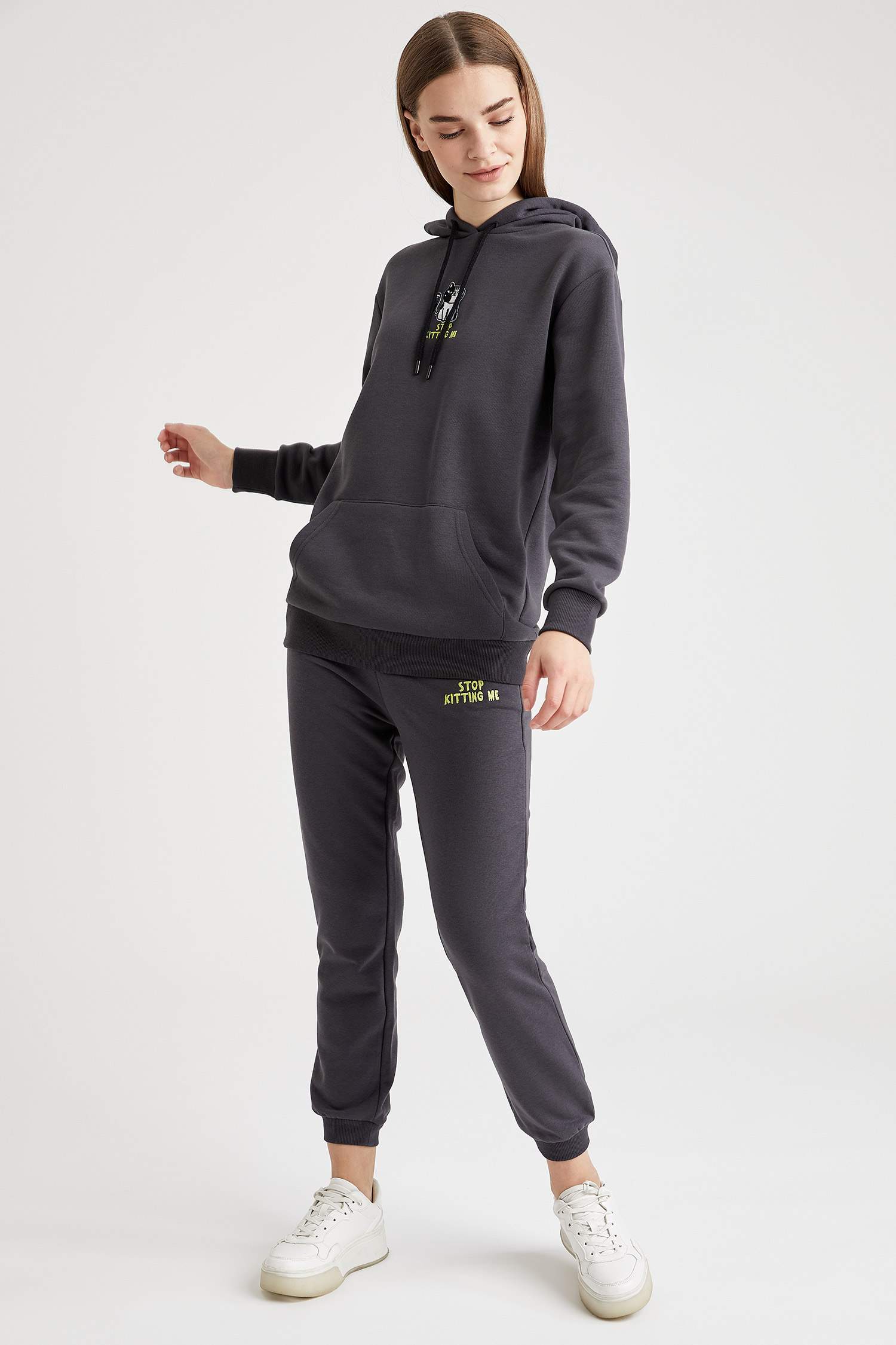Bağcıklı Relax Fit Jogger Eşofman Altı