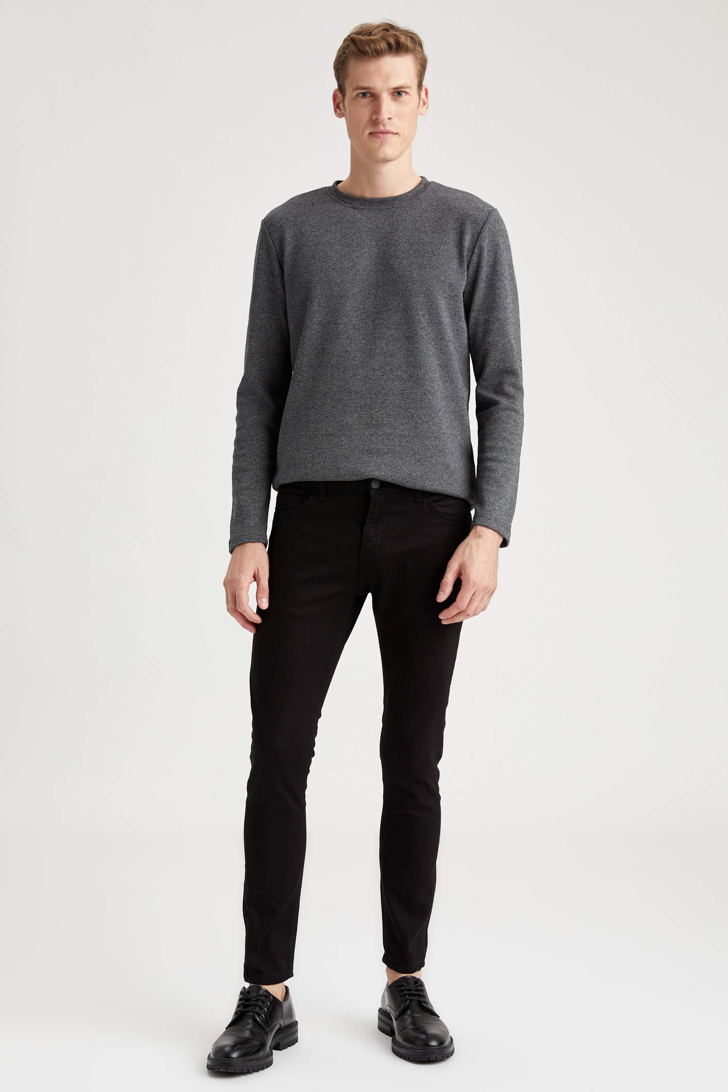 Slim Fit Uzun Kollu Tişört