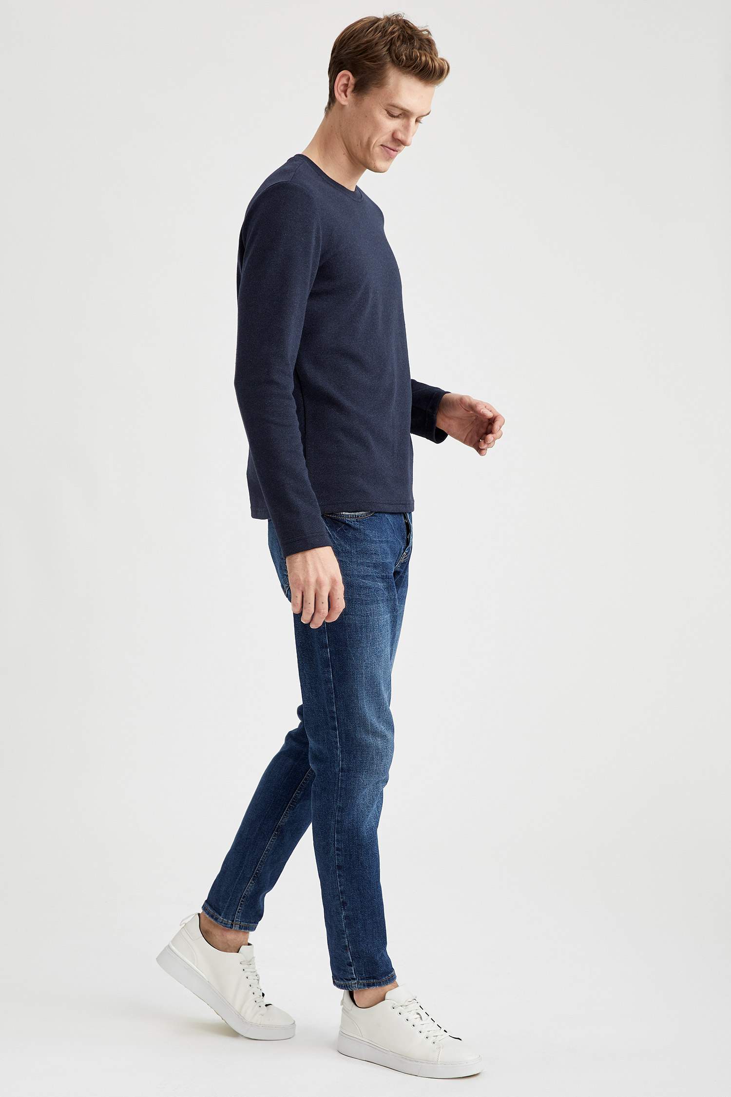 Slim Fit Uzun Kollu Tişört