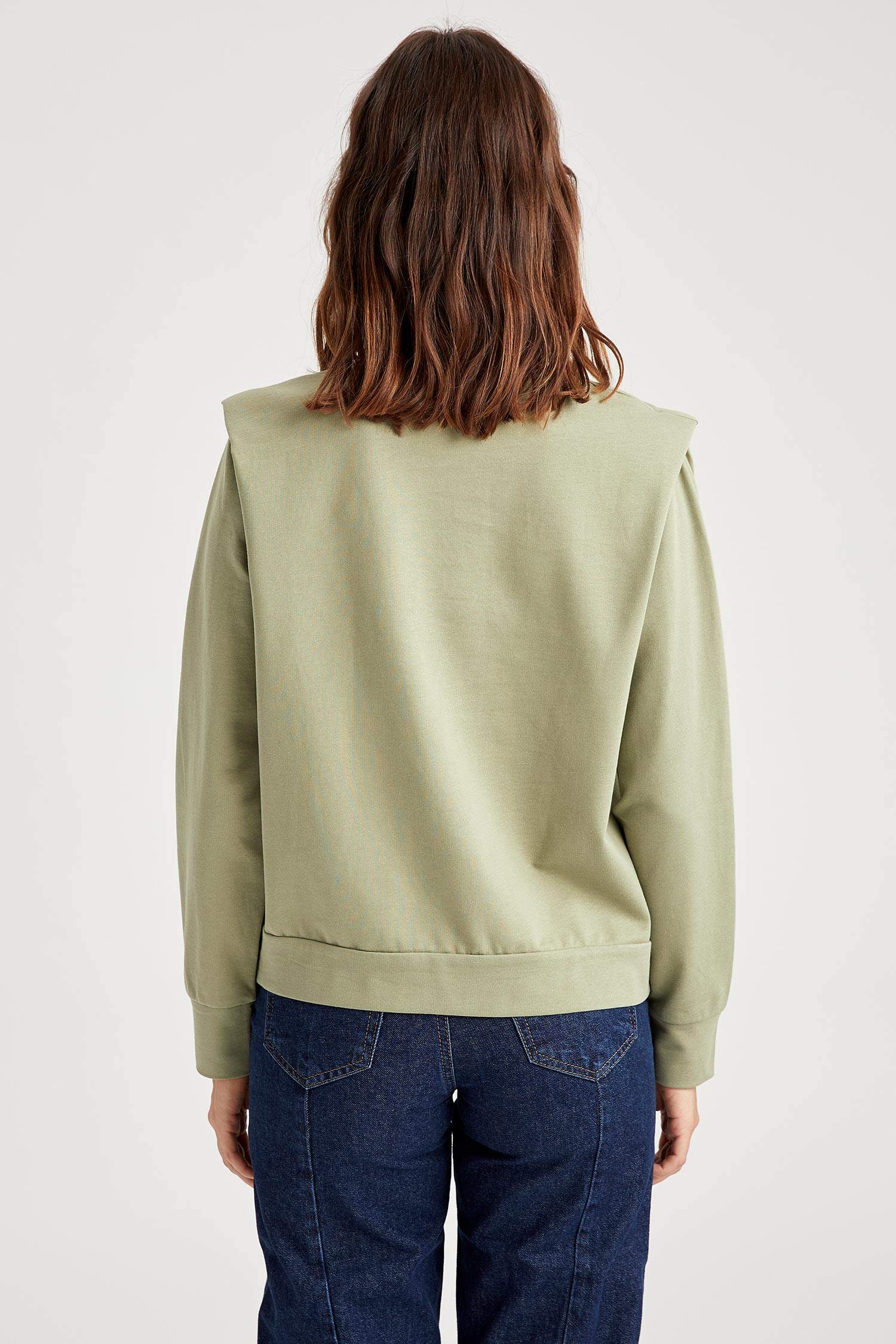 Vatka Omuzlu Örme Sweatshirt