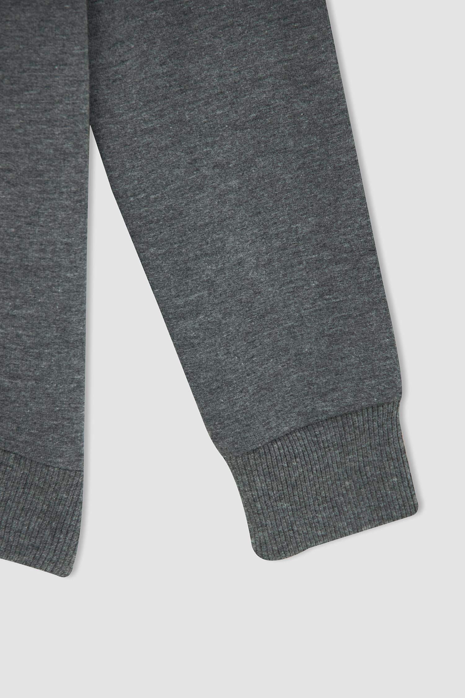 Erkek Çocuk Baskılı Sweatshirt ve Maskeli Takım