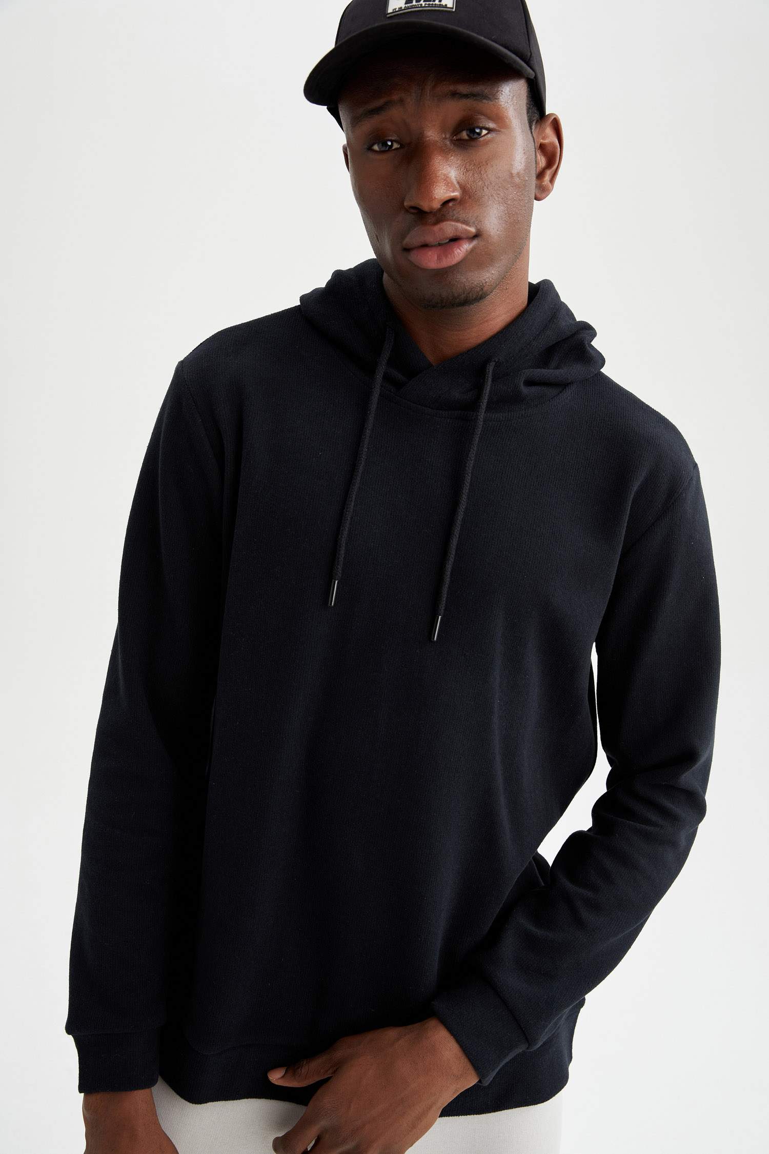 Regular Fit Kapüşonlu Basic Sweatshirt