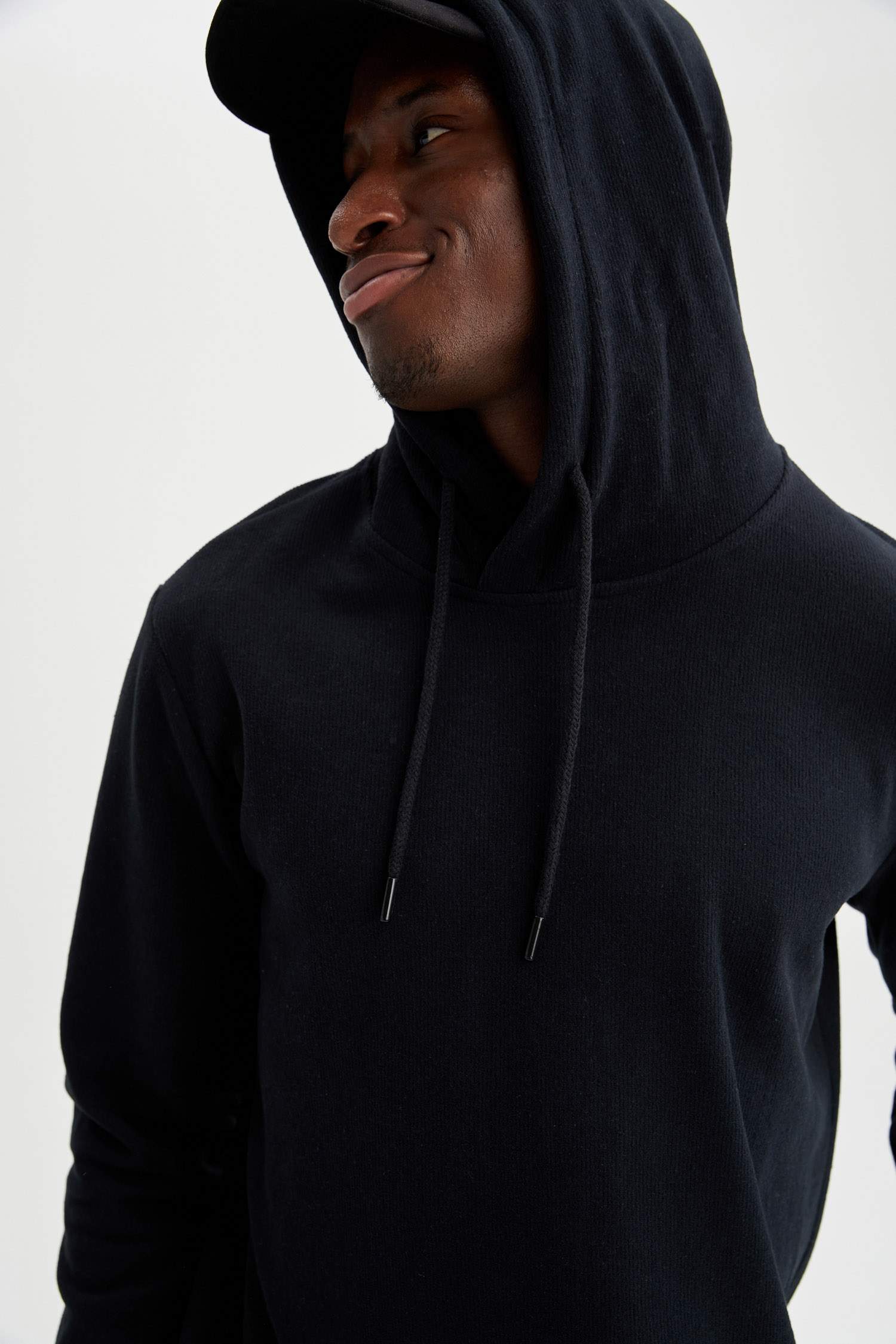 Regular Fit Kapüşonlu Basic Sweatshirt