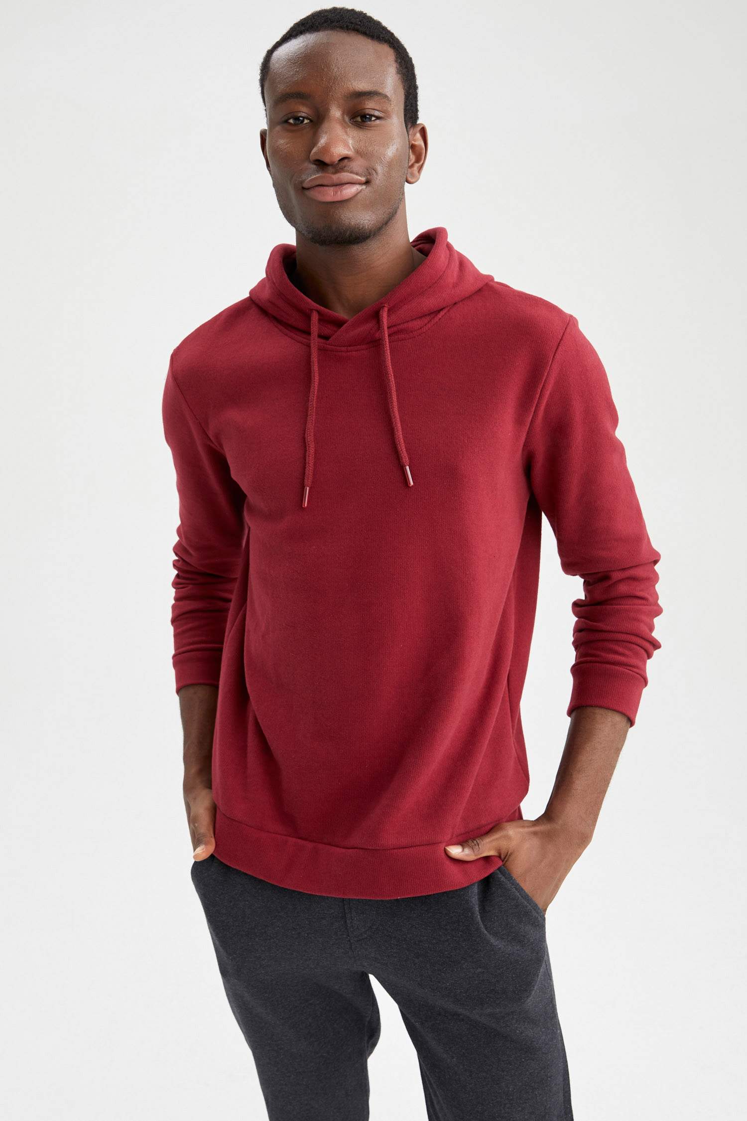 Regular Fit Kapüşonlu Basic Sweatshirt