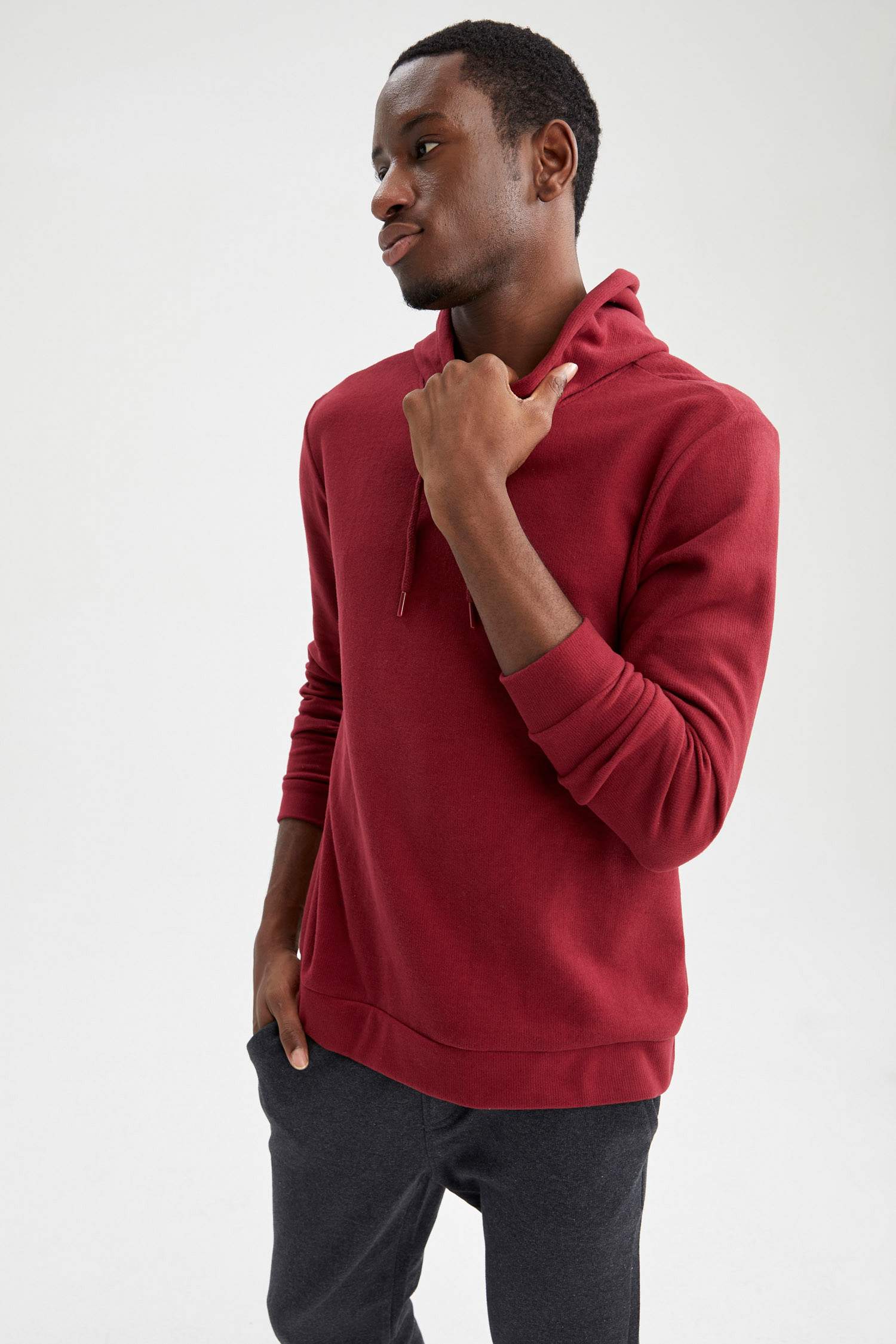 Regular Fit Kapüşonlu Basic Sweatshirt