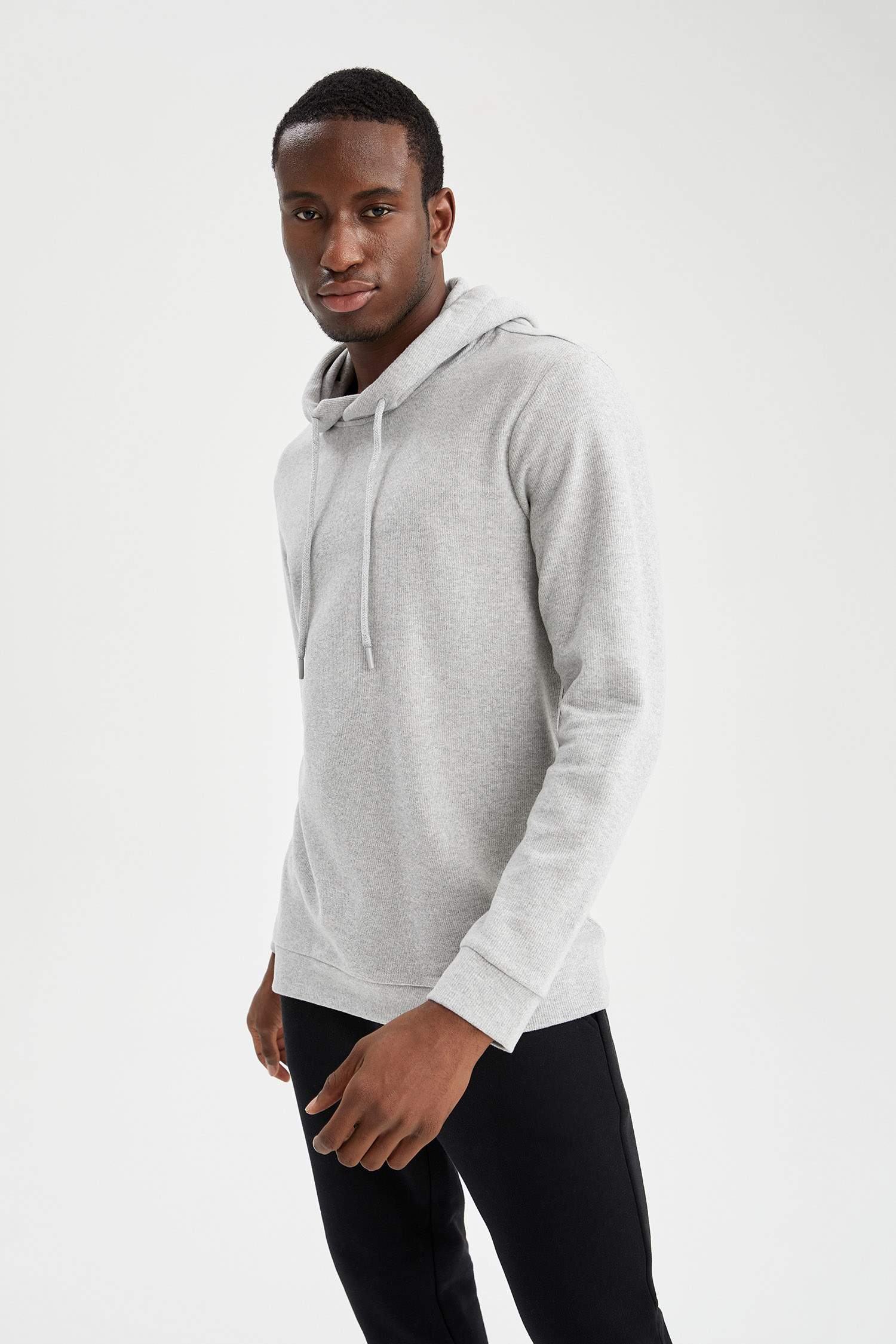 Regular Fit Kapüşonlu Basic Sweatshirt