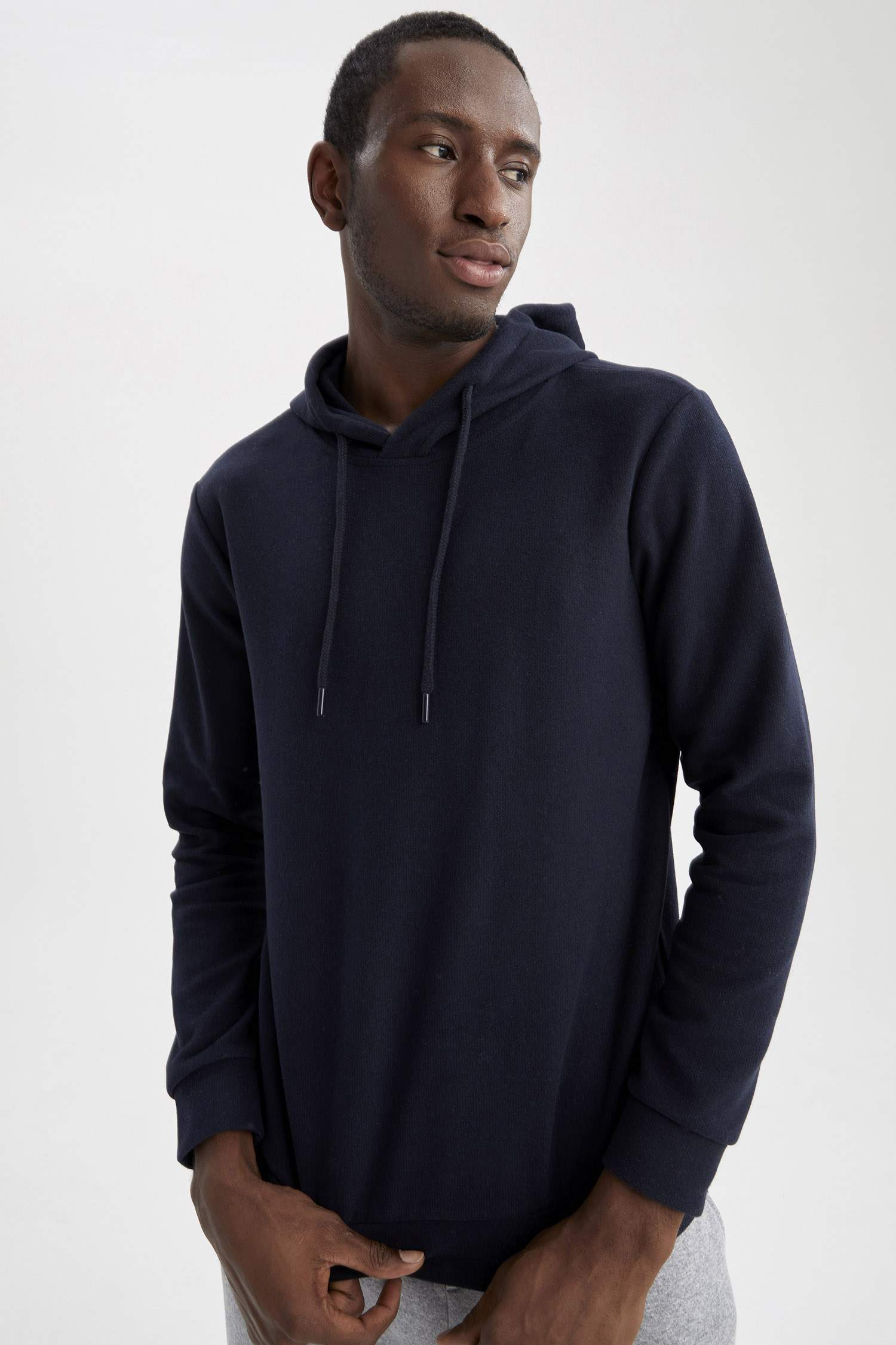 Regular Fit Kapüşonlu Basic Sweatshirt