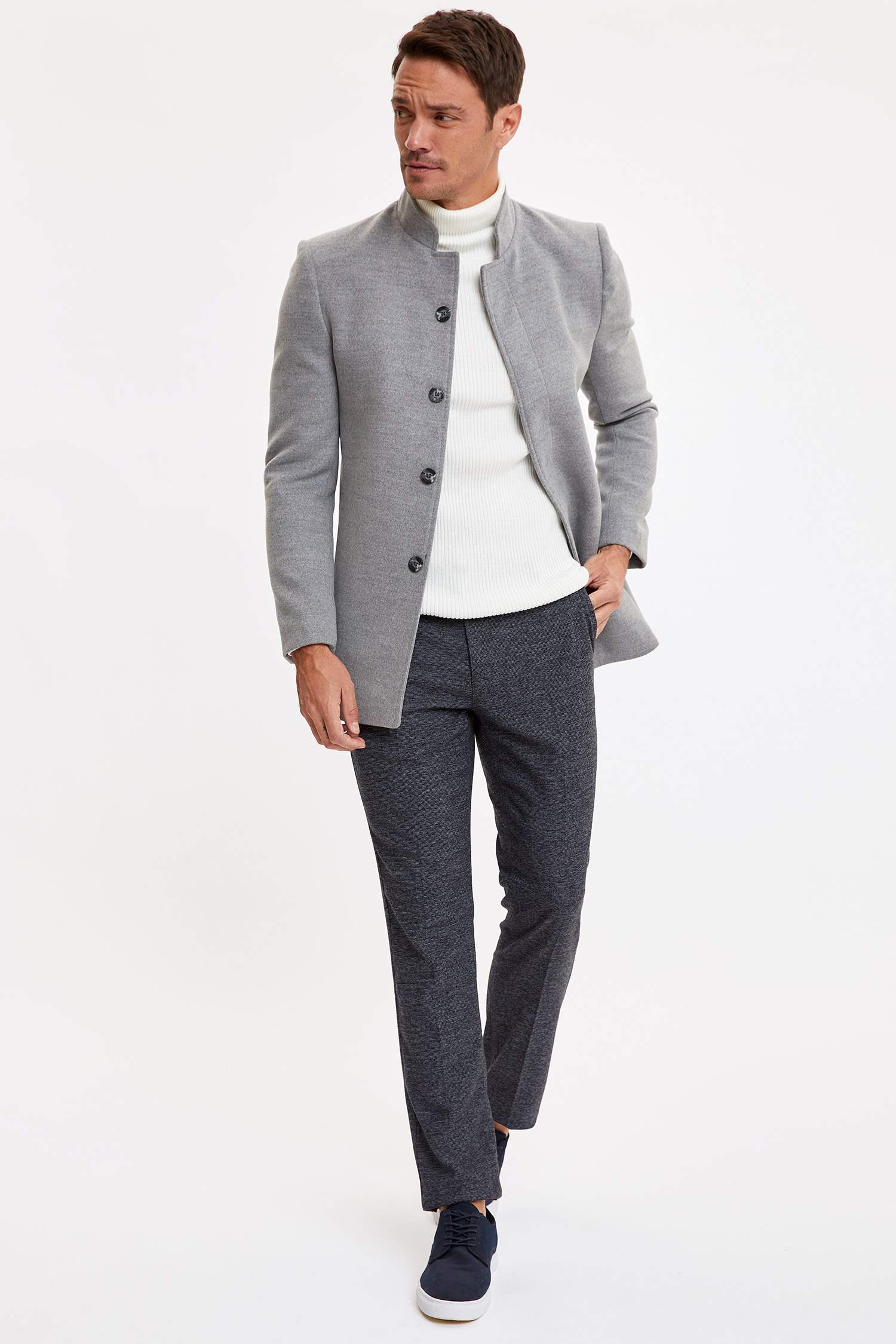 Slim Fit Mont