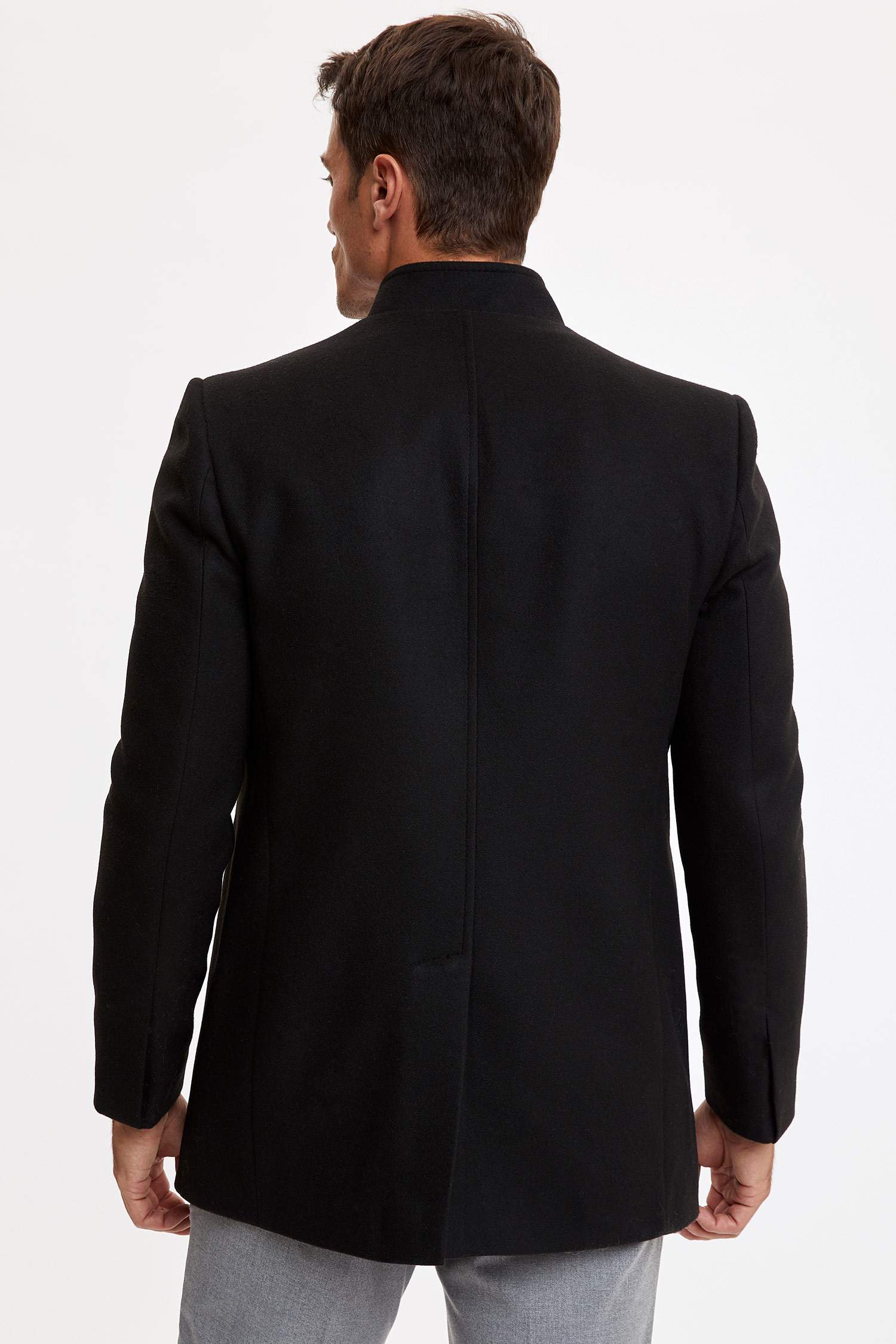 Slim Fit Dik Yaka Mont