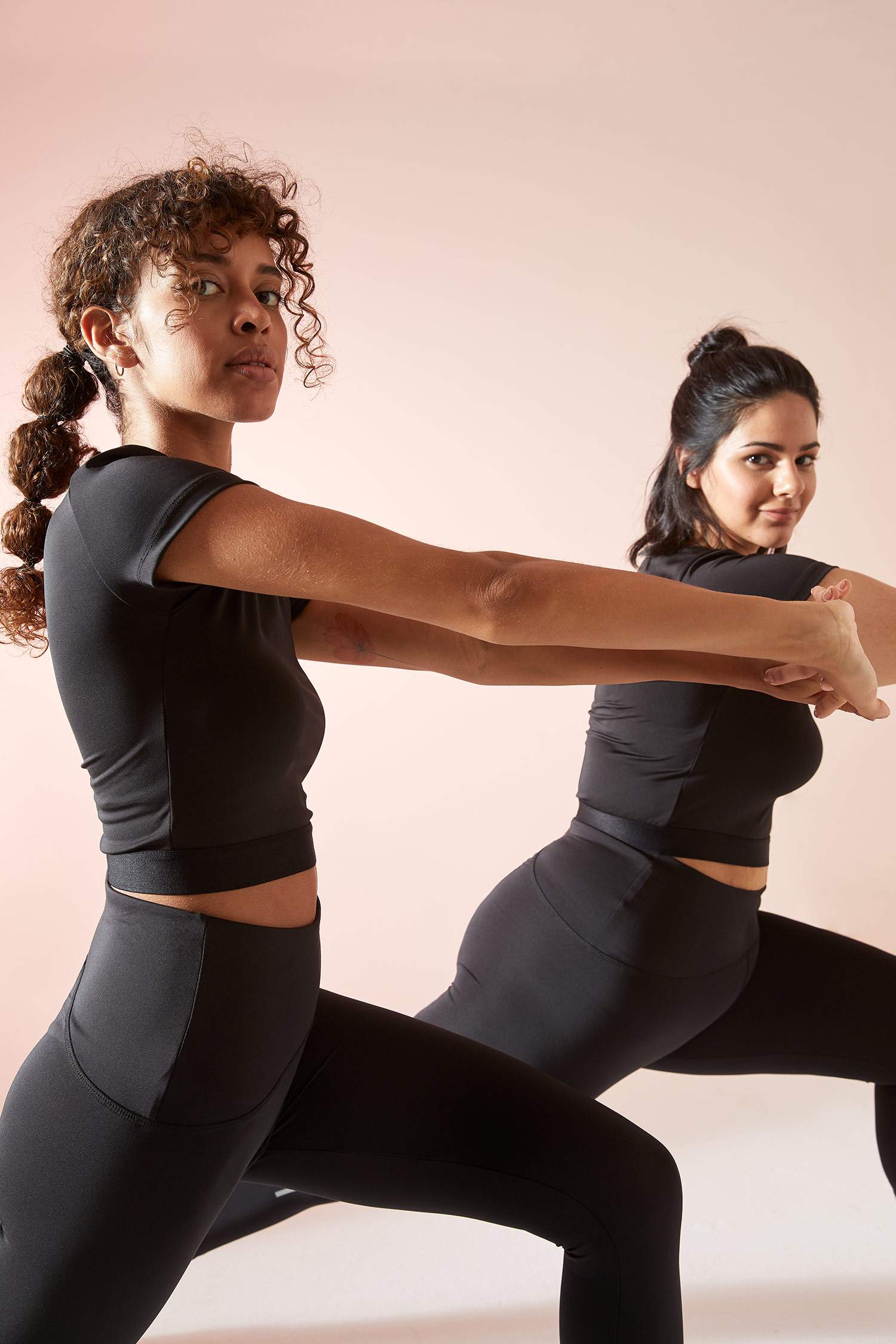 Bisiklet Yaka Slim Fit Crop Spor Tişört