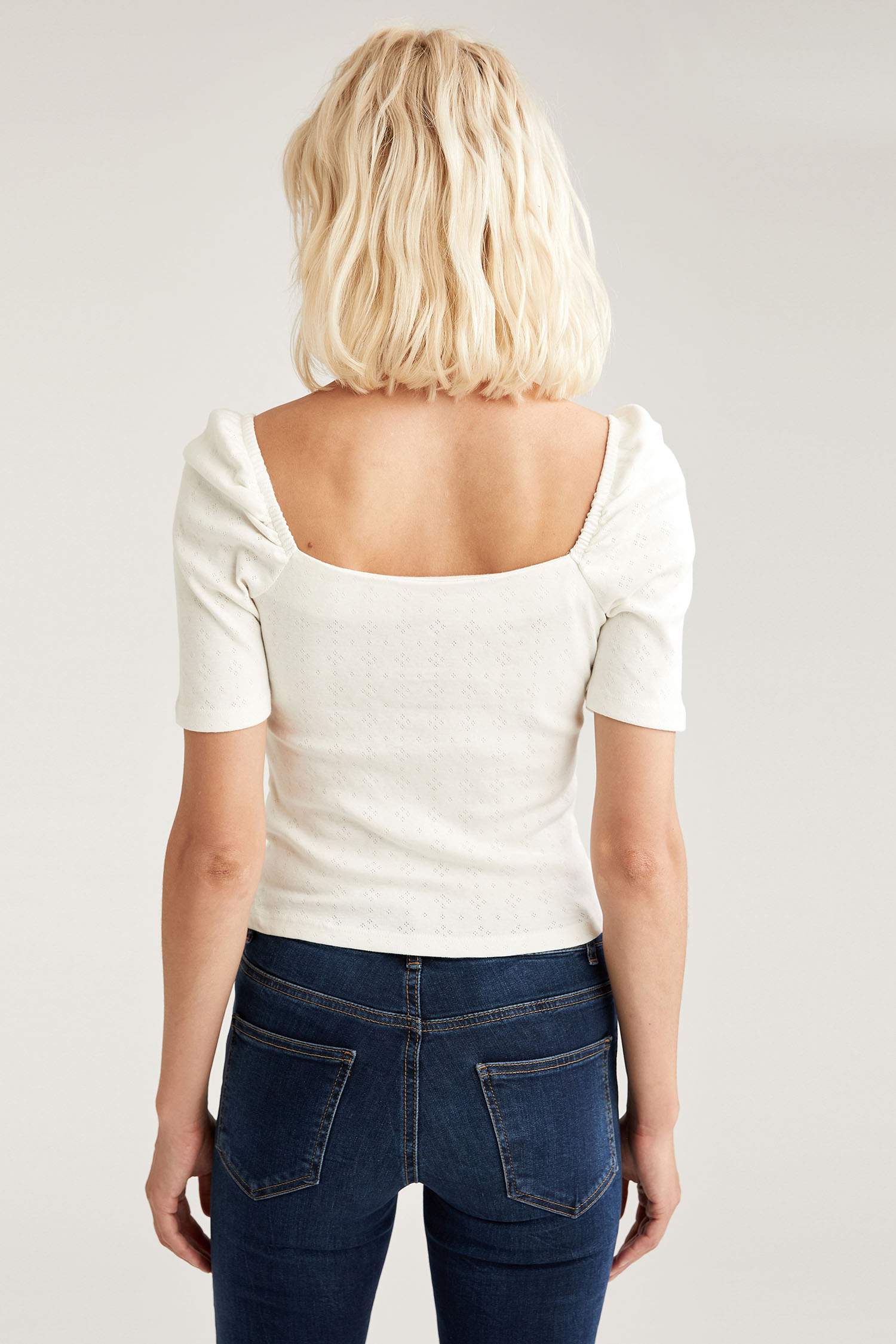 Kare Yaka Slim Fit Kısa Kollu Body