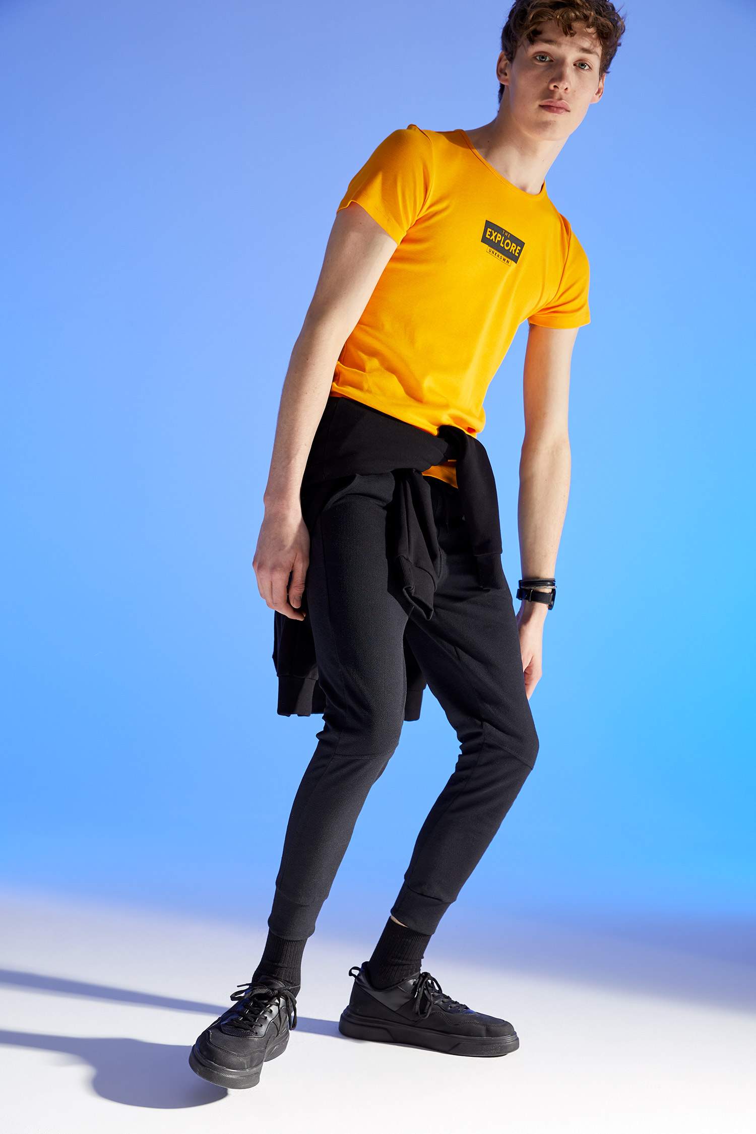 Explore Baskılı Slim Fit Bisiklet Yaka Tişört