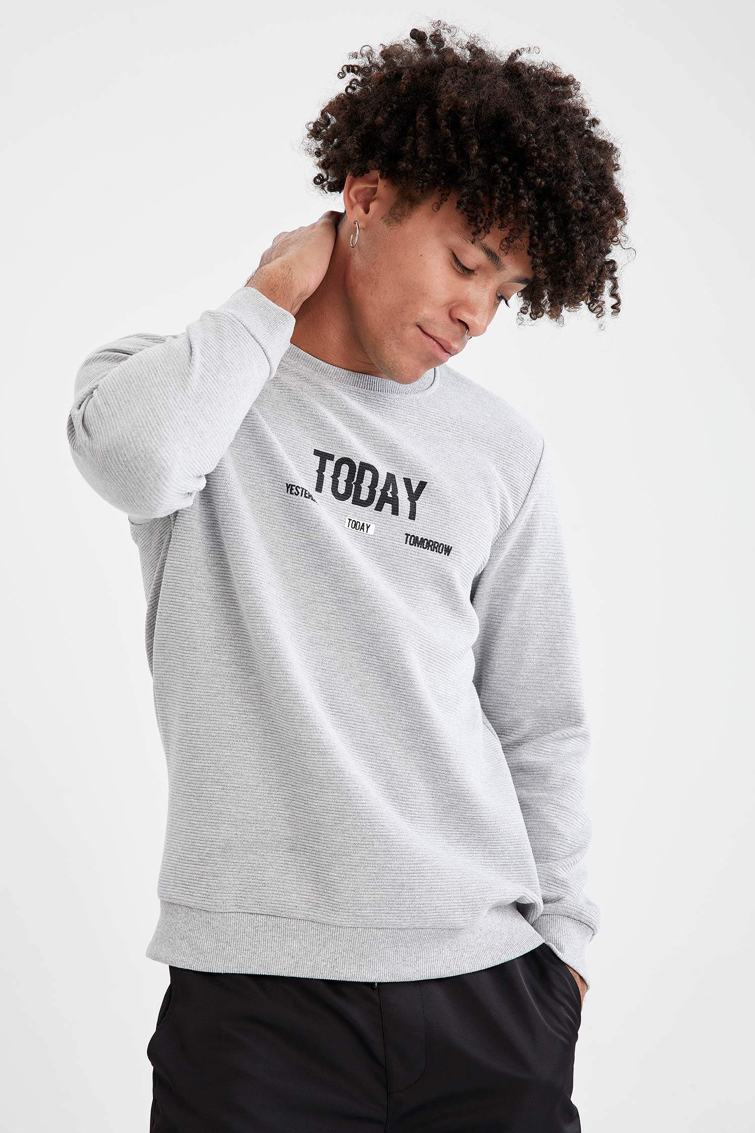 Slim Fit Bisiklet Yaka Today Baskılı Sweatshirt