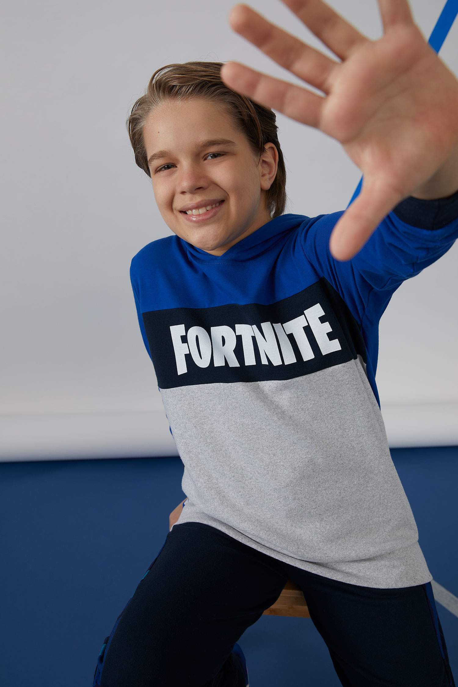 Erkek Çocuk Fortnite Lisanslı Kapüşonlu Sweatshirt