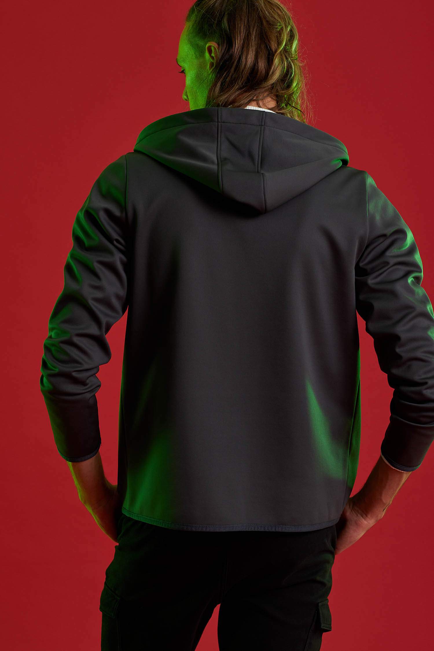 Kapüşonlu Termal Rüzgar Geçirmez Softshell Mont