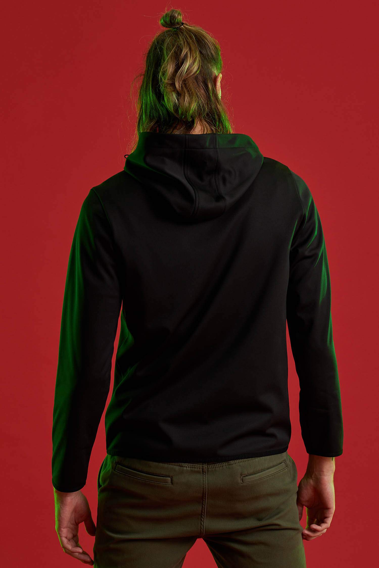 Kapüşonlu Termal Rüzgar Geçirmez Softshell Mont