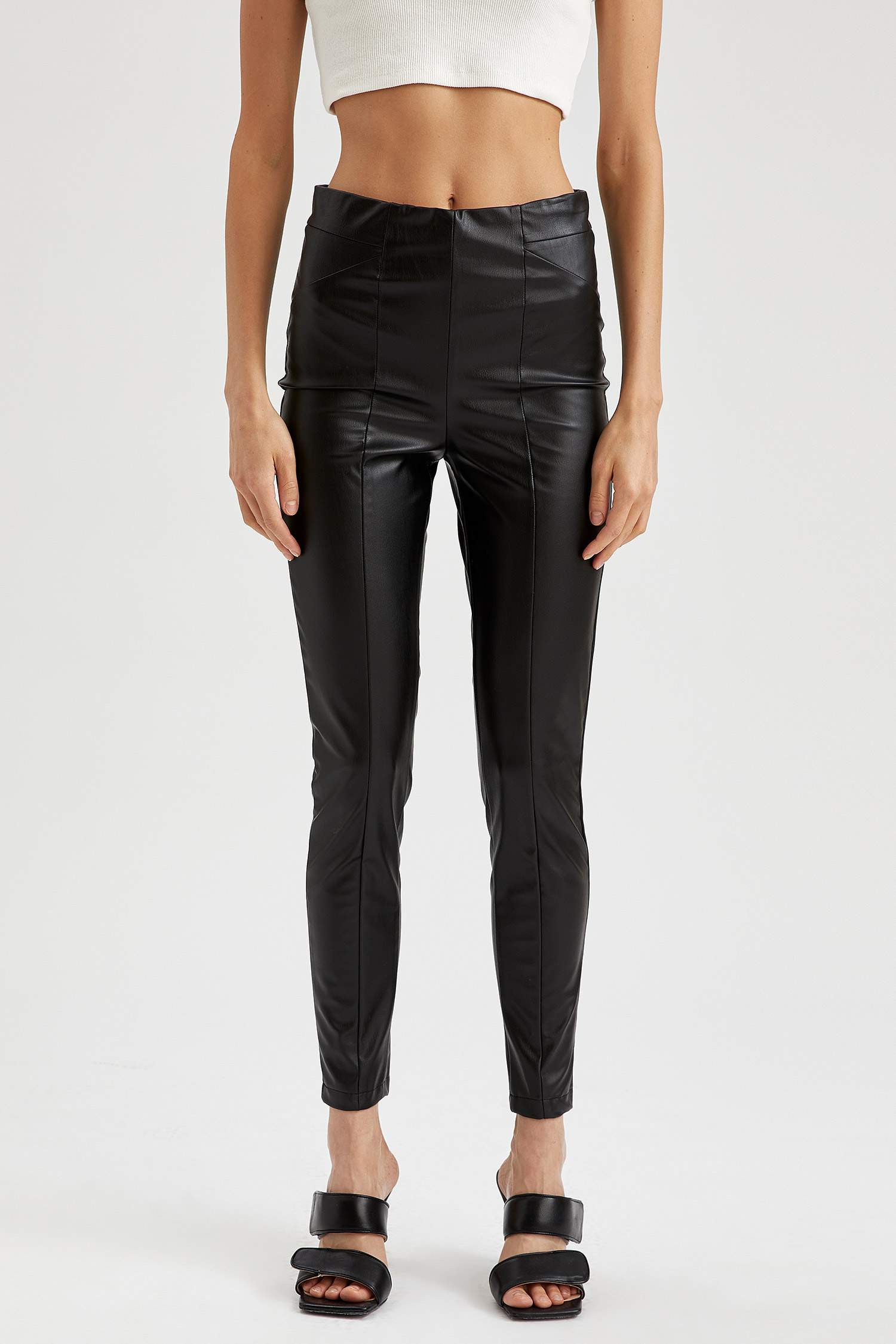 Suni Deri Slim Fit Dokuma Tayt