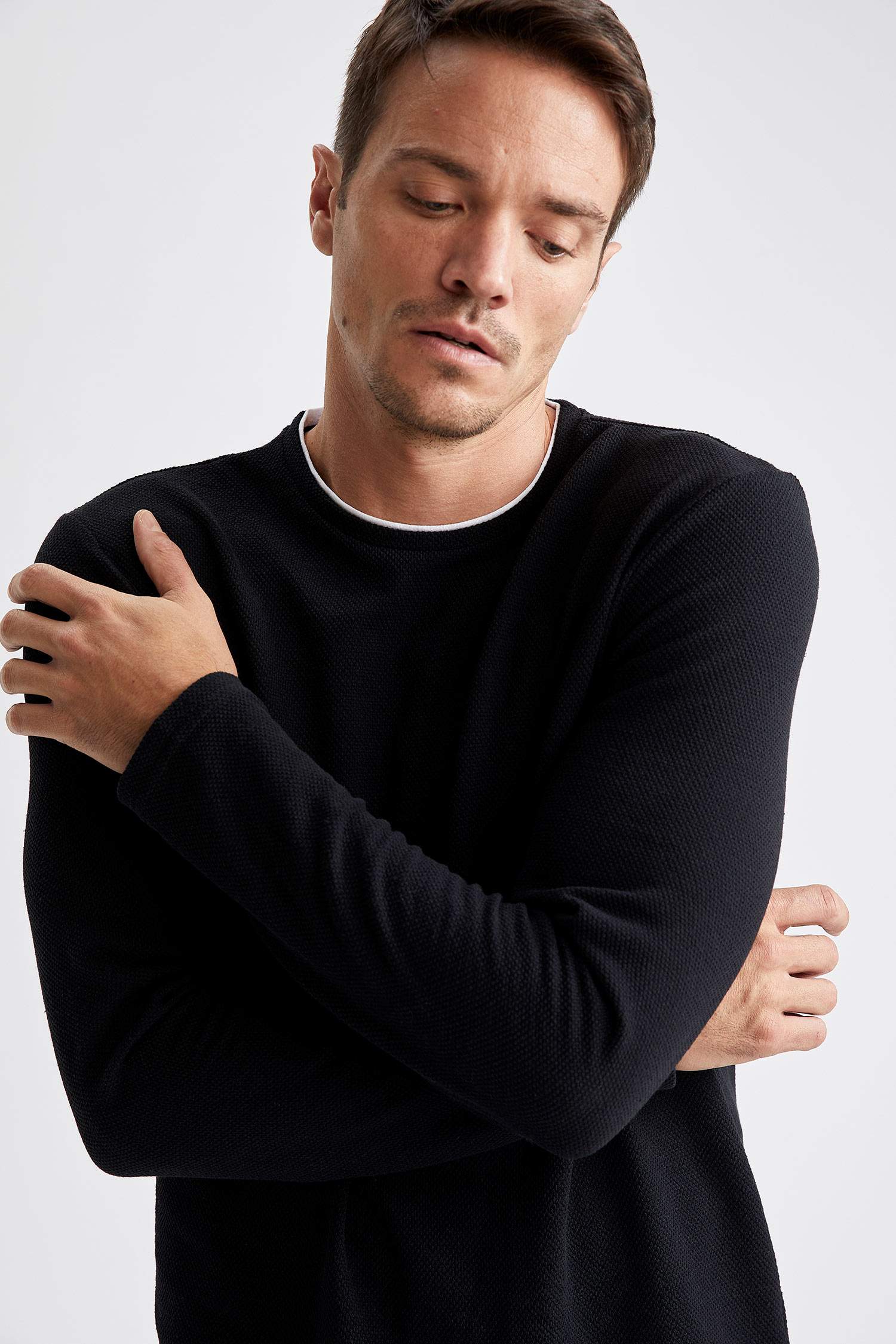 Slim Fit Bisiklet Yaka Sweatshirt