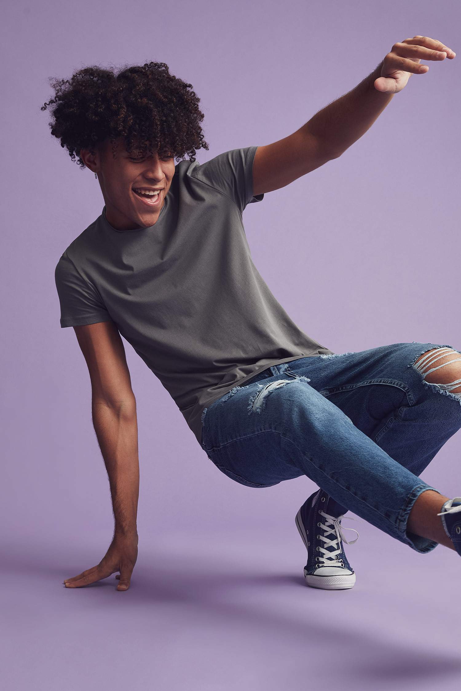 Slim Fit Bisiklet Yaka Basic Antrasit Tişört