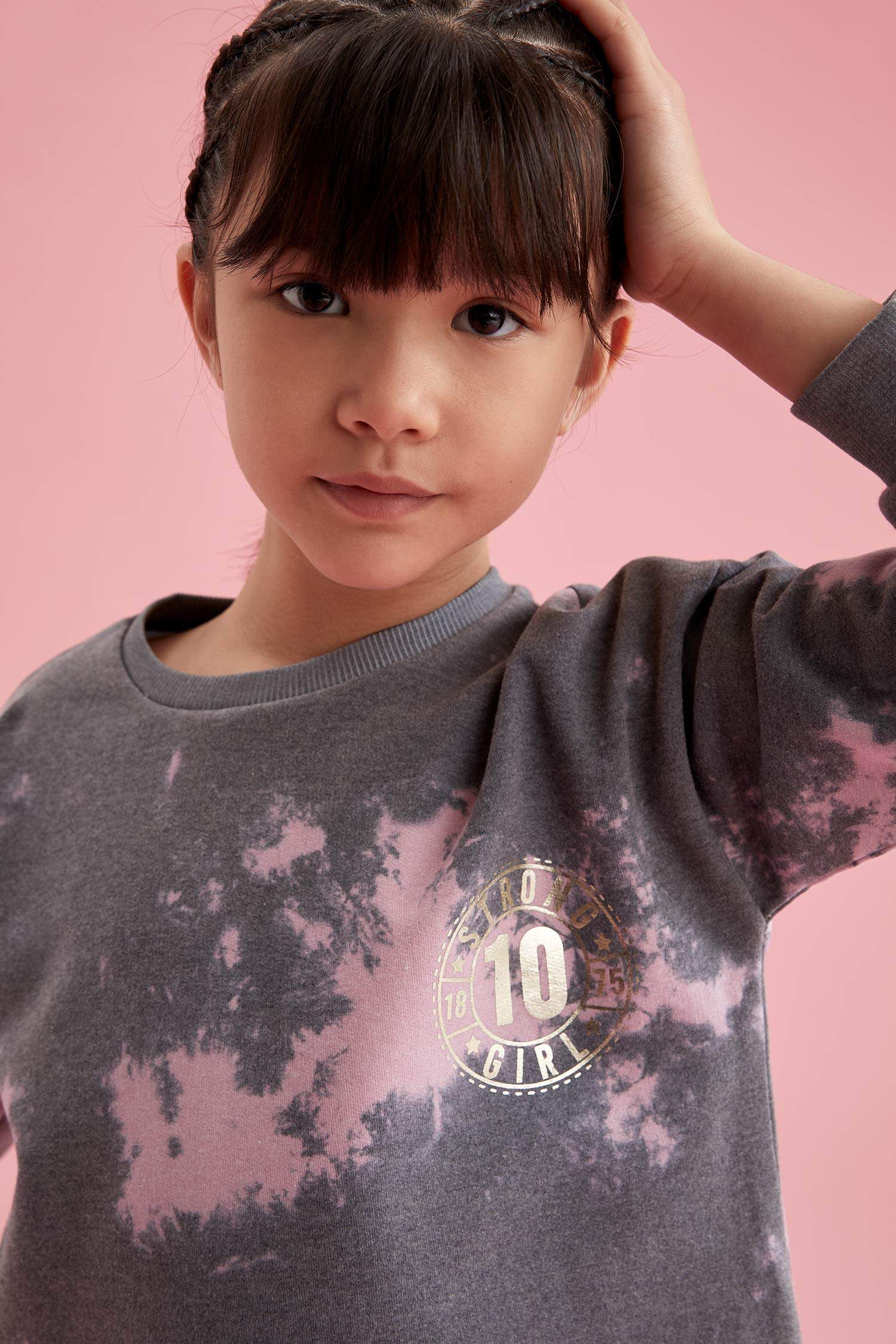 Kız Çocuk Yazı Baskılı Batik Desenli Crop Sweatshirt