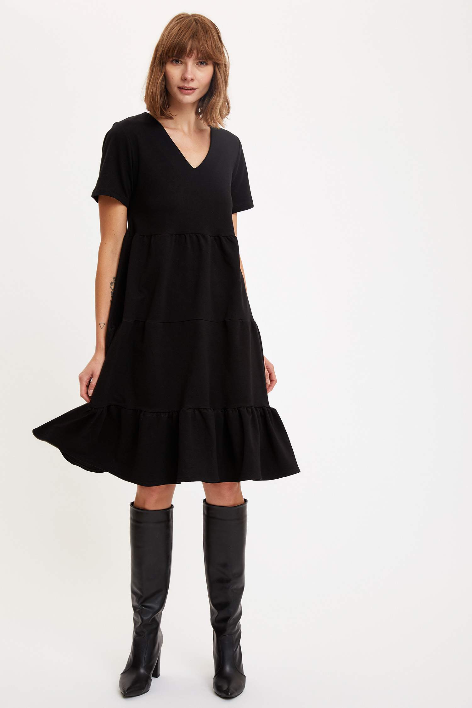 Oversize Fit Kısa Kollu Kısa Kollu Örme Elbise