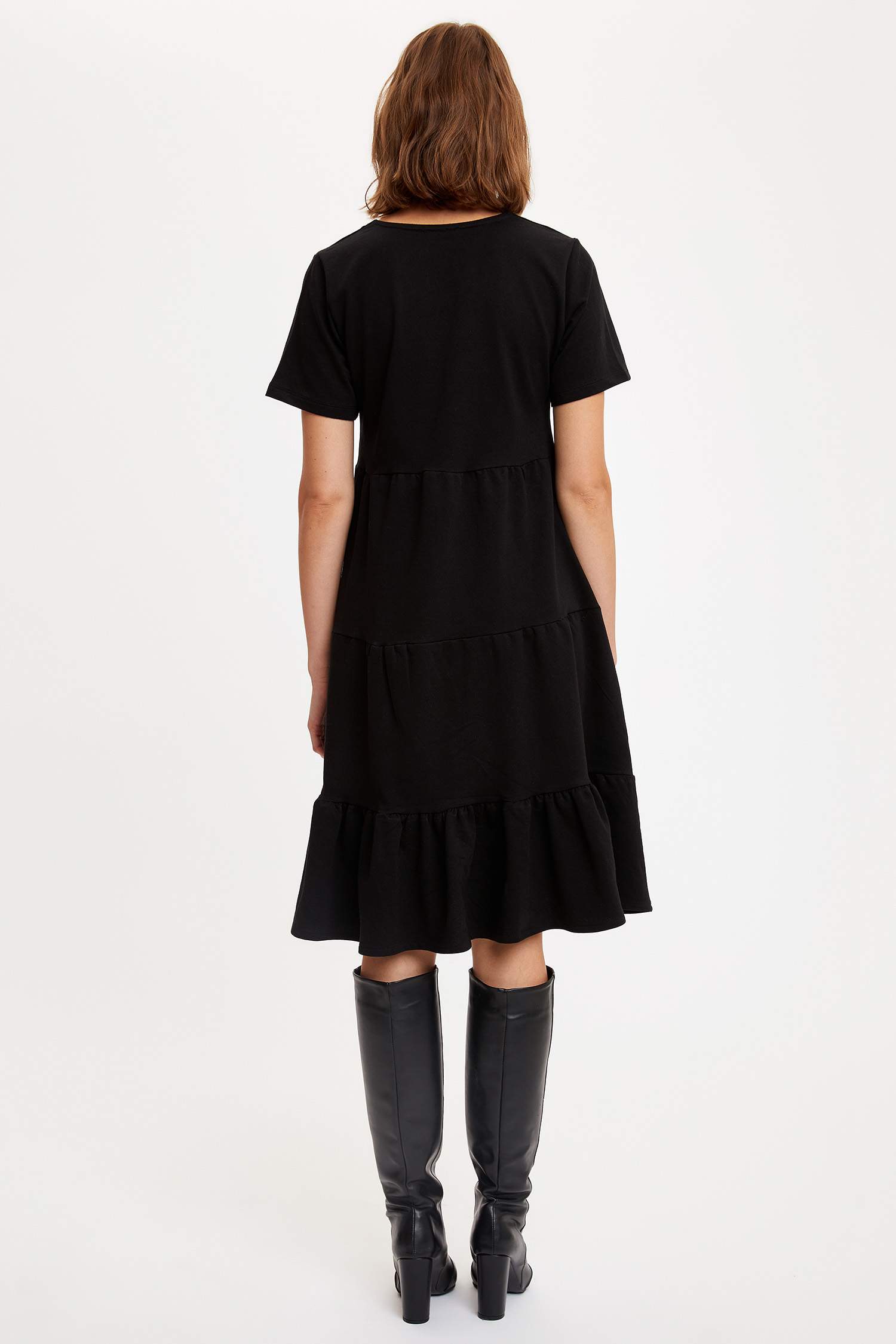 Oversize Fit Kısa Kollu Kısa Kollu Örme Elbise