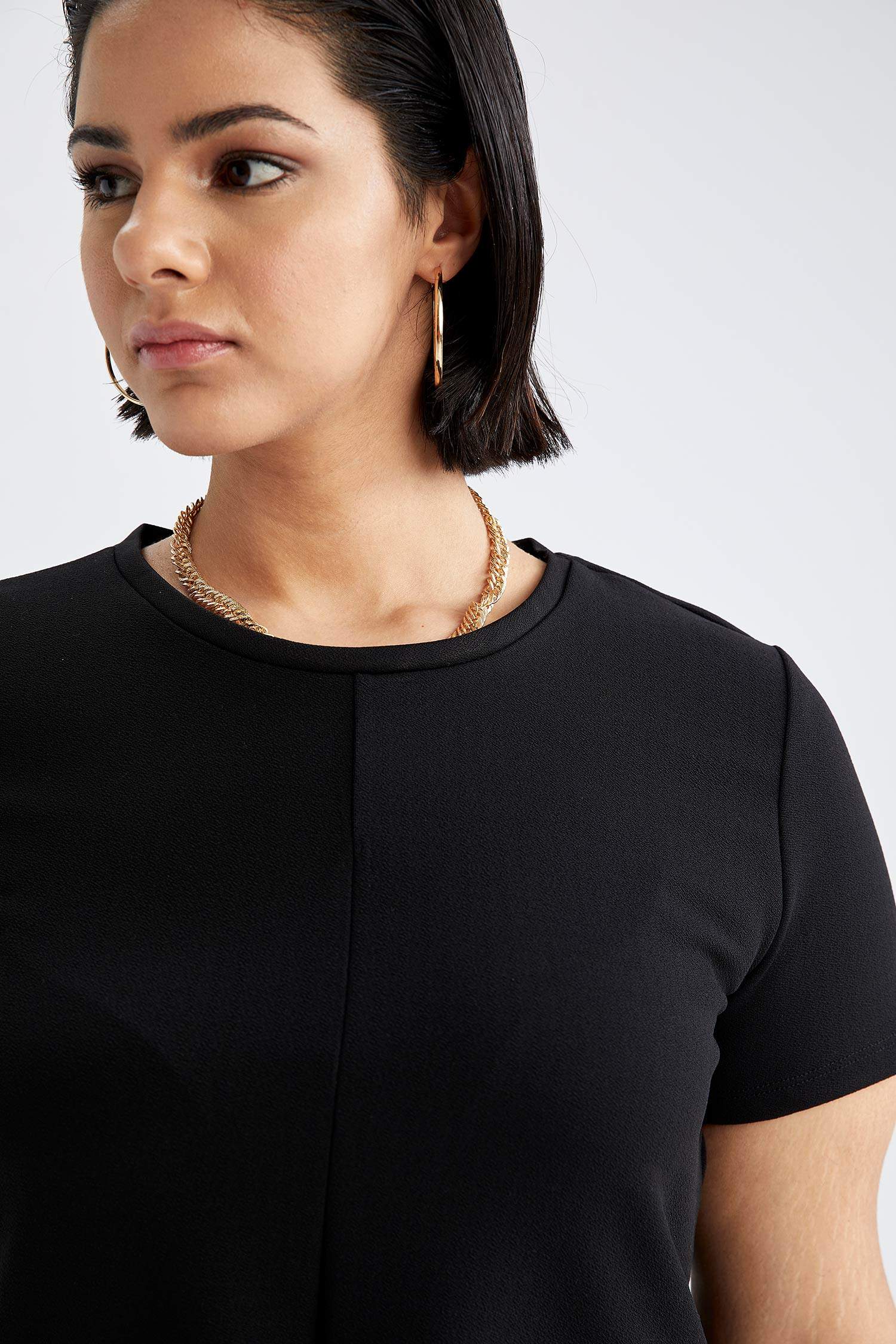 Kısa Kollu Crop Top
