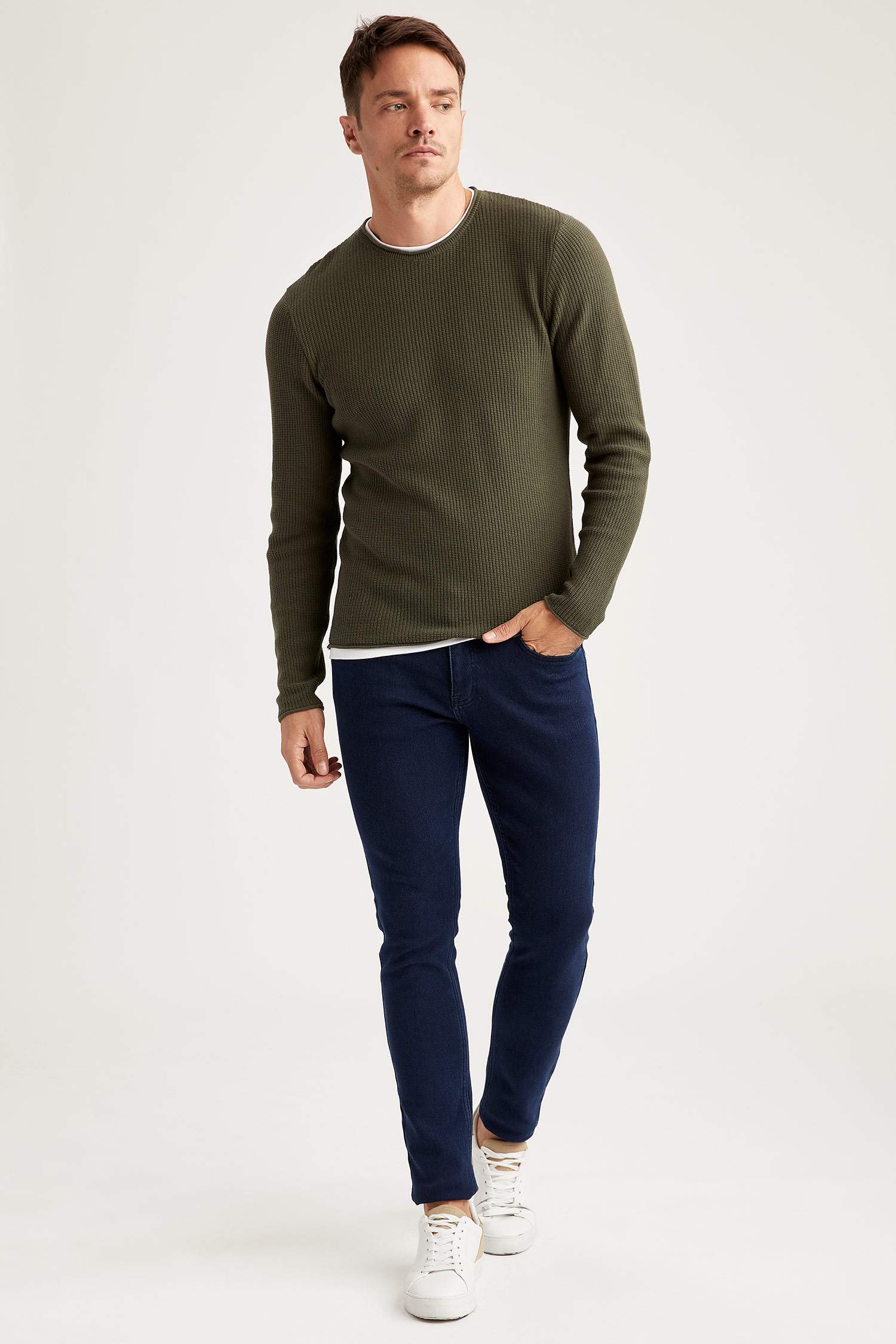 Slim Fit Bisiklet Yaka Triko Kazak
