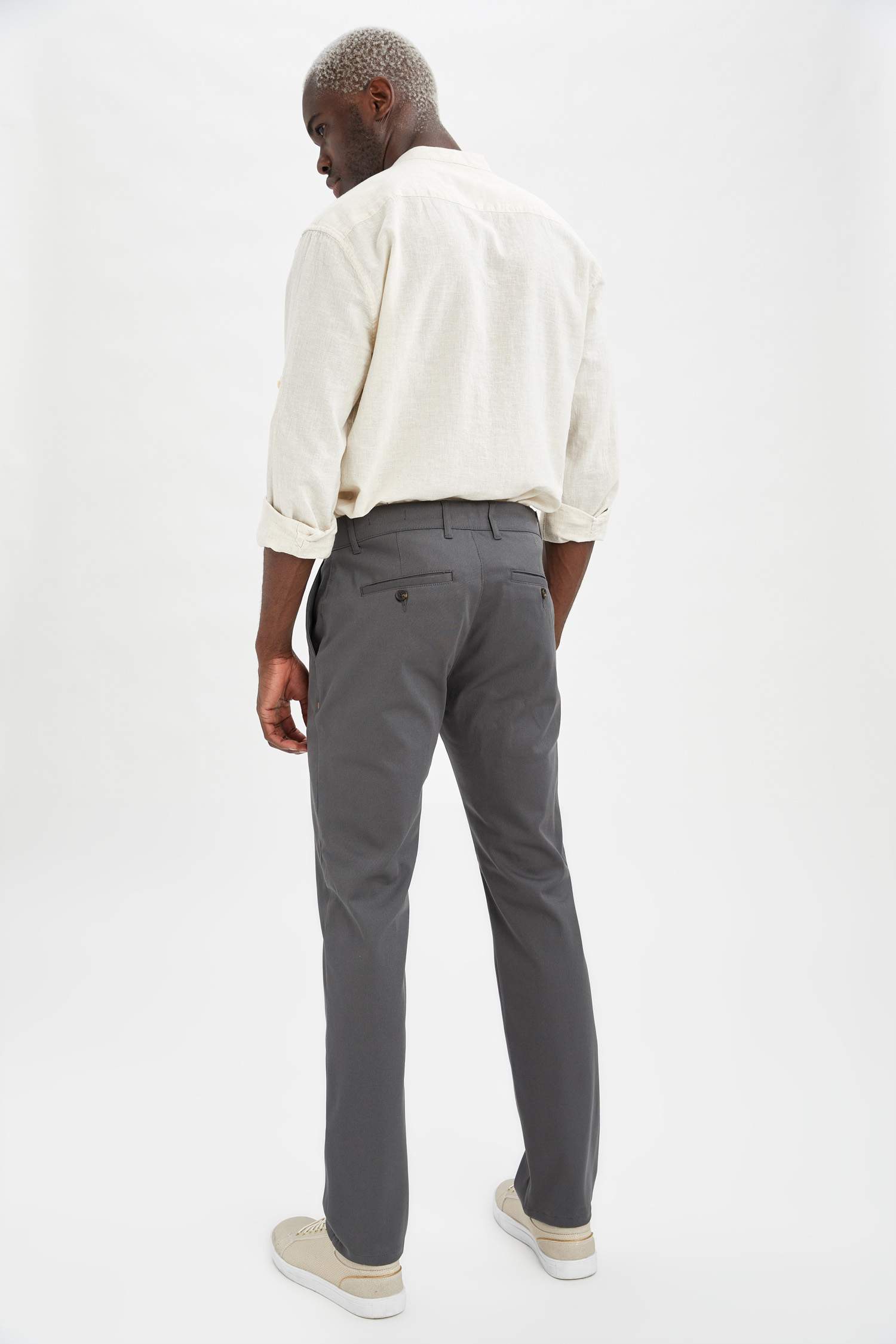 Regular Fit Basic Chino Pantolon