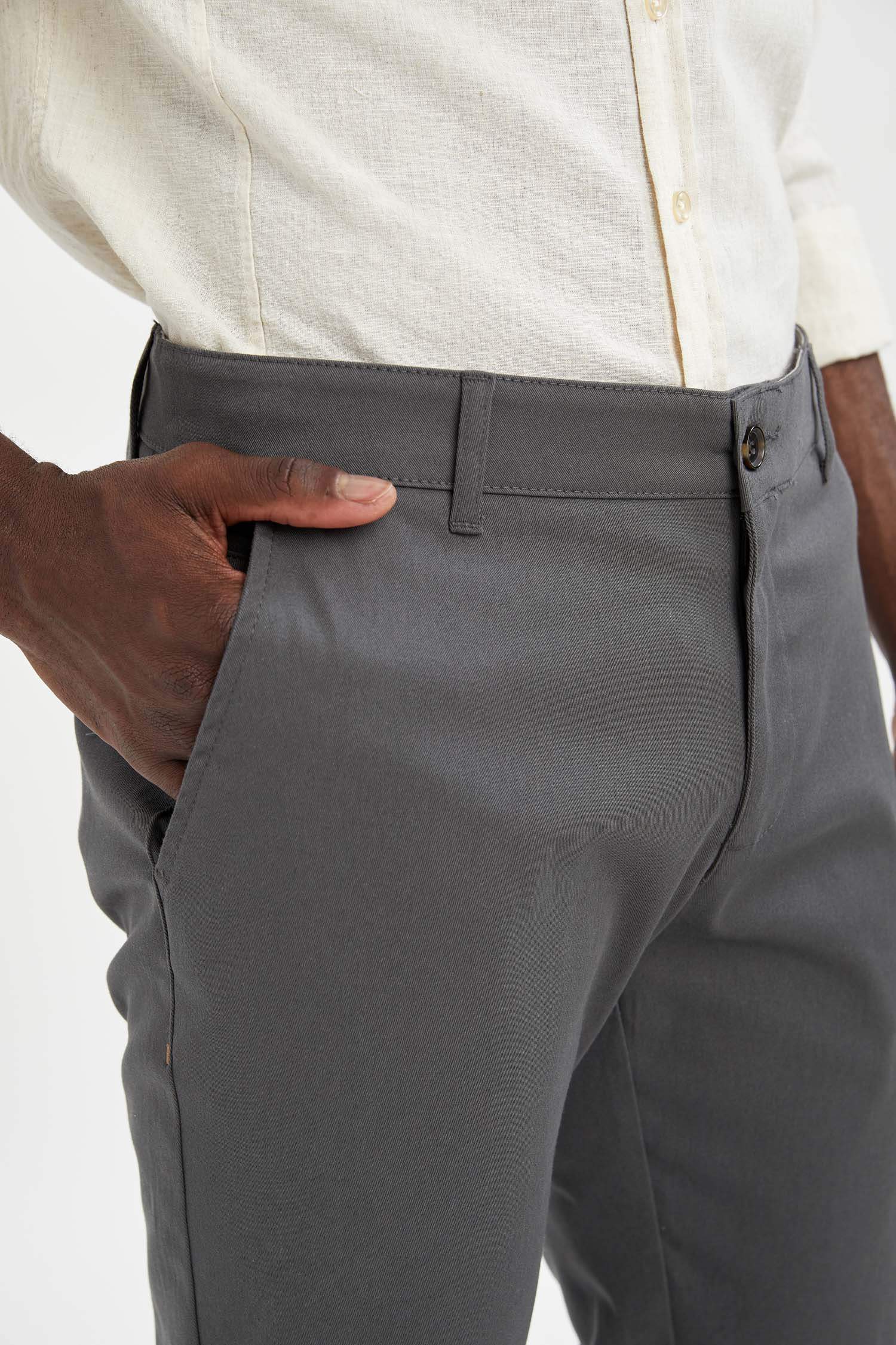 Regular Fit Basic Chino Pantolon