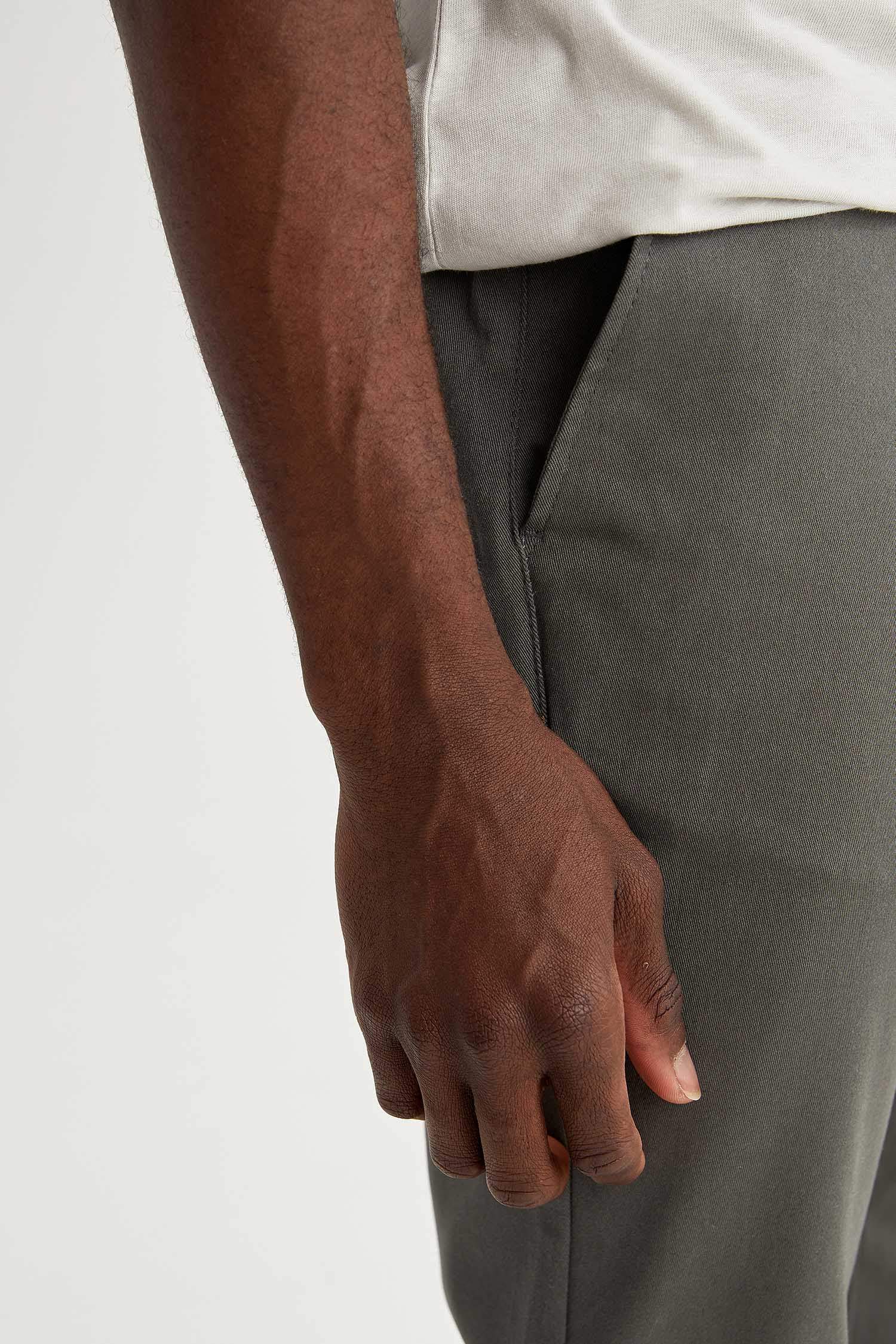 Regular Fit Basic Chino Pantolon