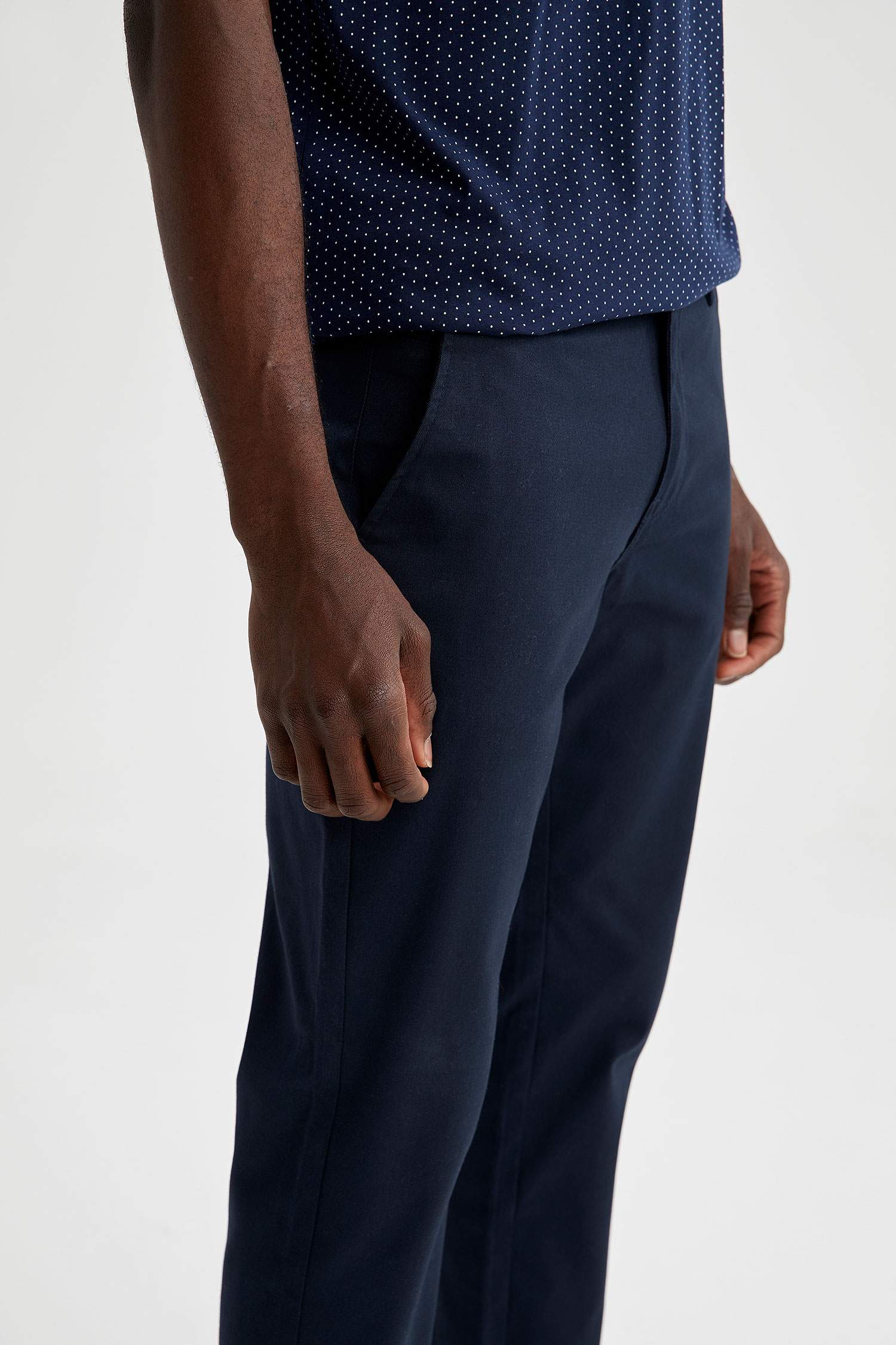 Regular Fit Basic Chino Pantolon