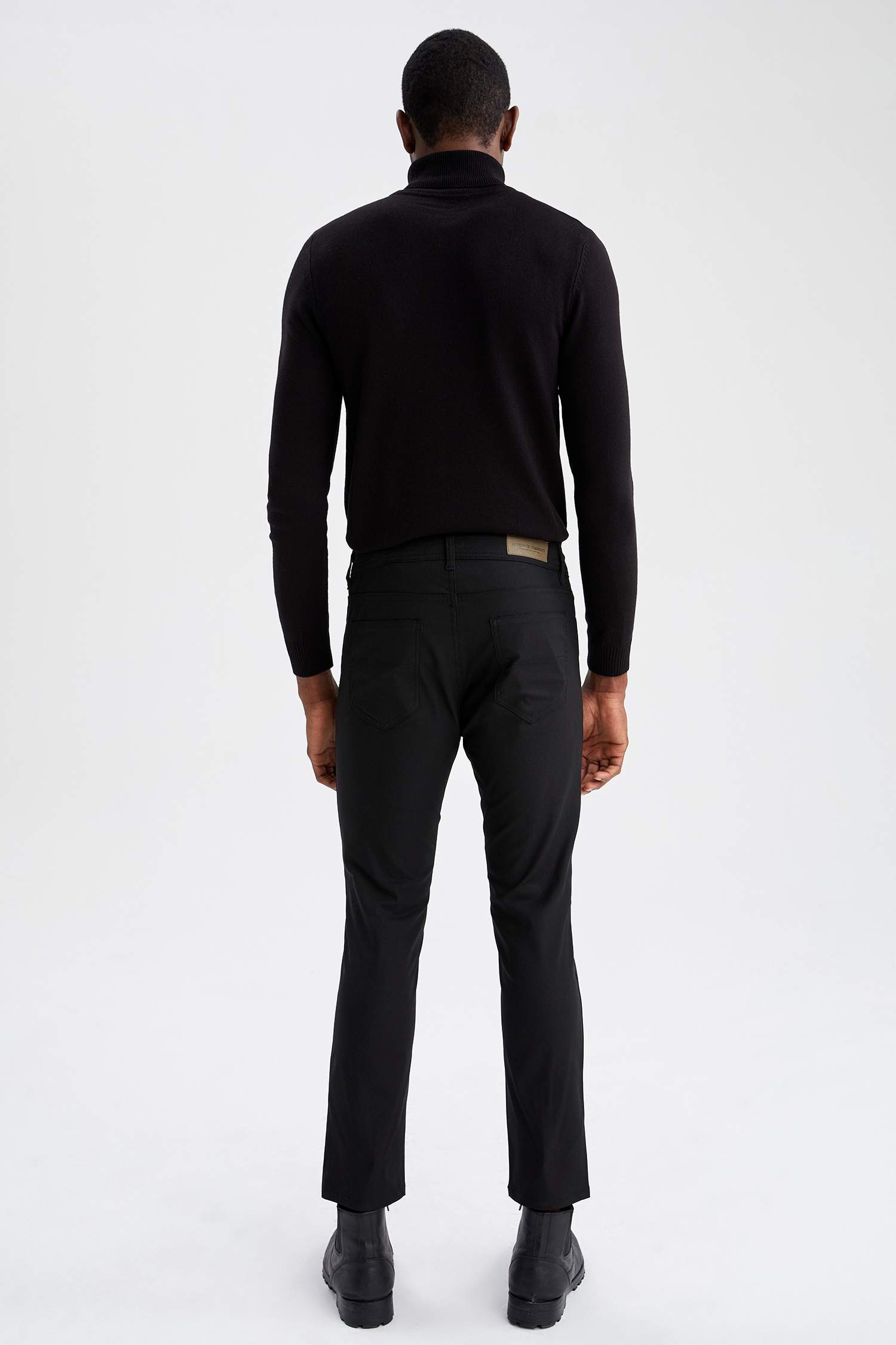 Slim Fit Basic Chino Pantolon