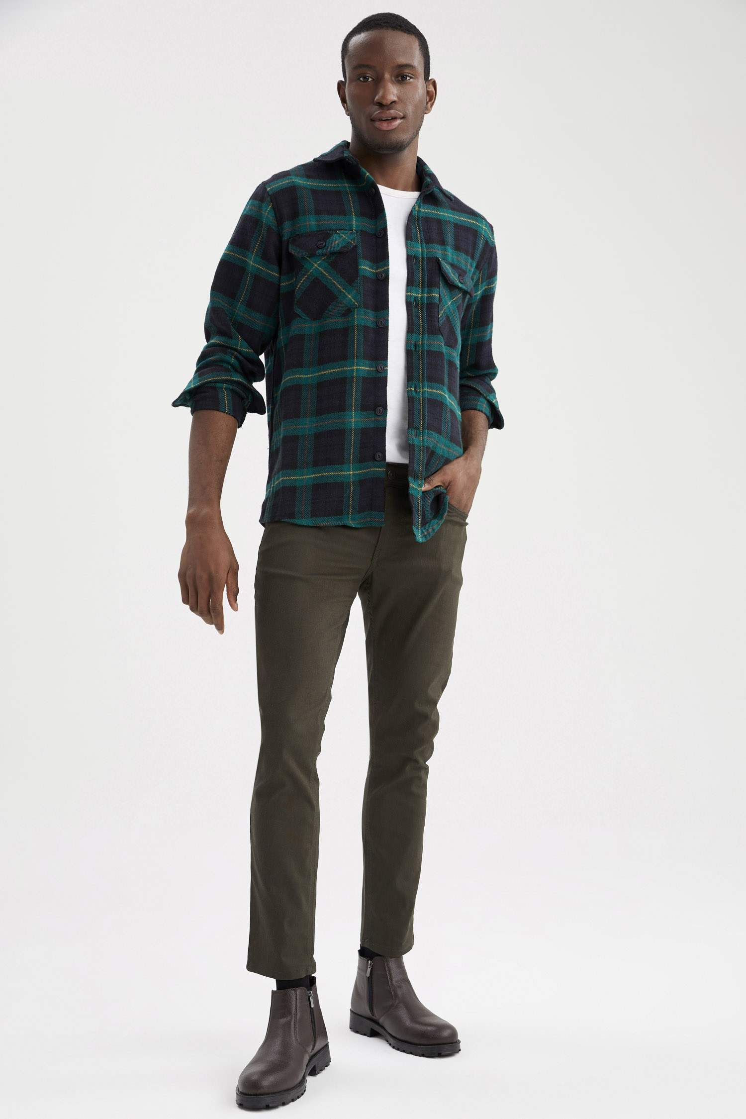 Slim Fit Basic Chino Pantolon