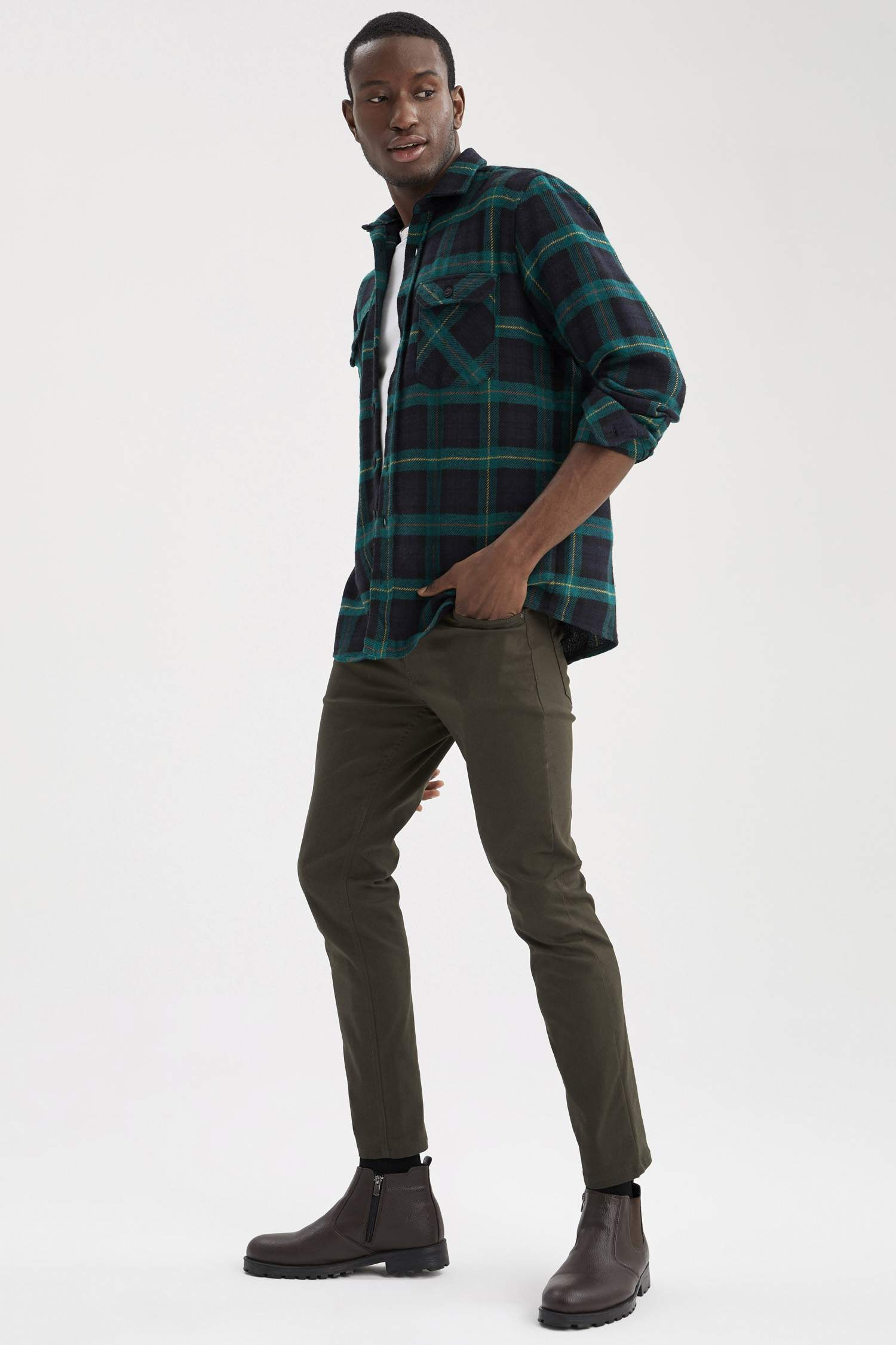 Slim Fit Basic Chino Pantolon