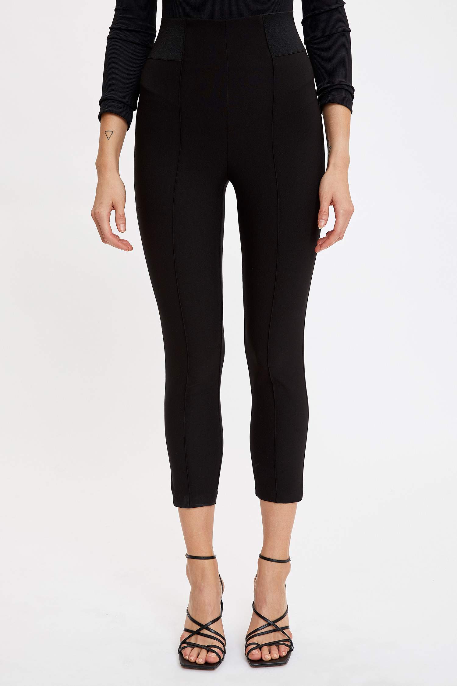 Basic Slim Fit Dokuma Tayt