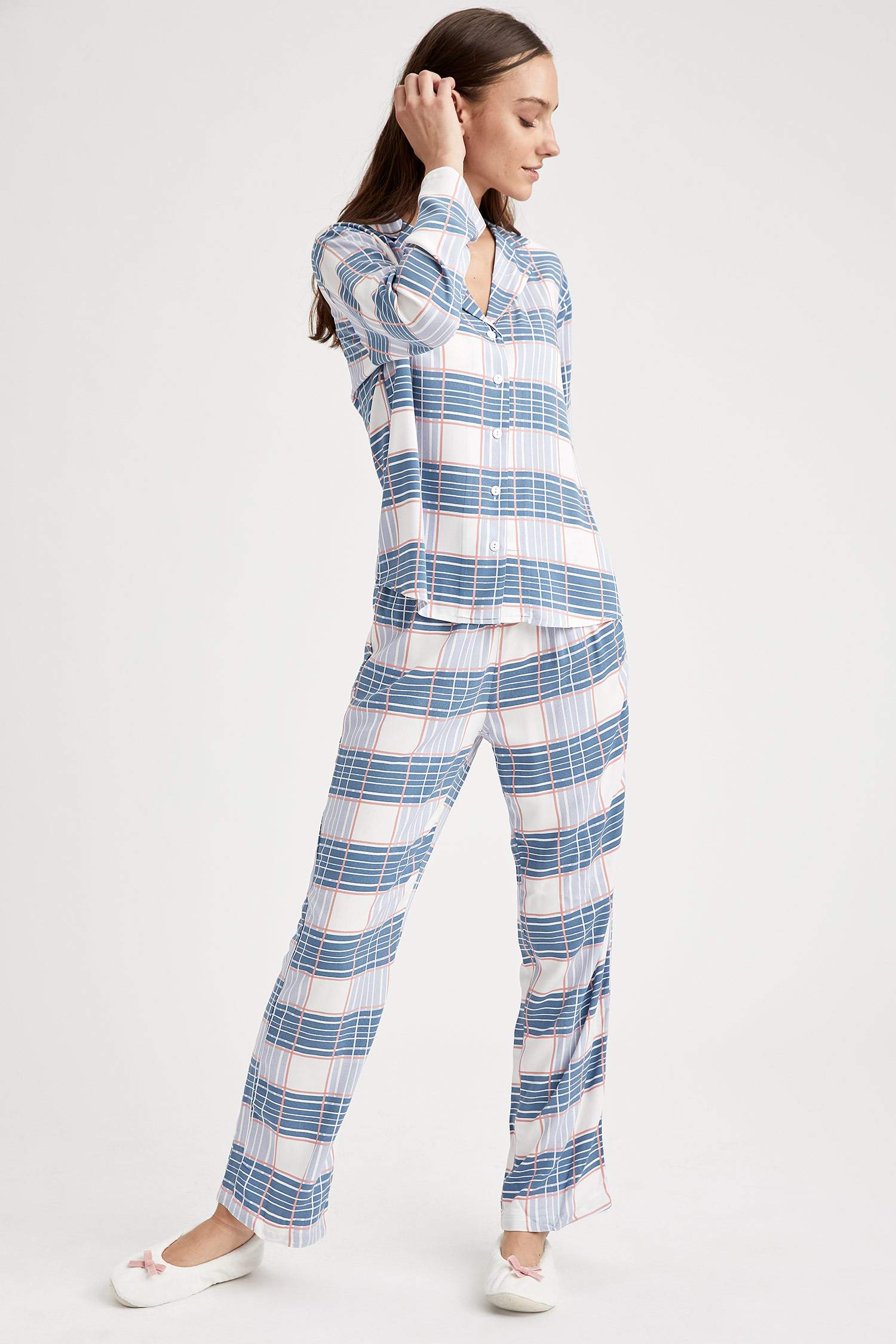Ekoseli Gömlek Tasarımlı Pijama Takımı