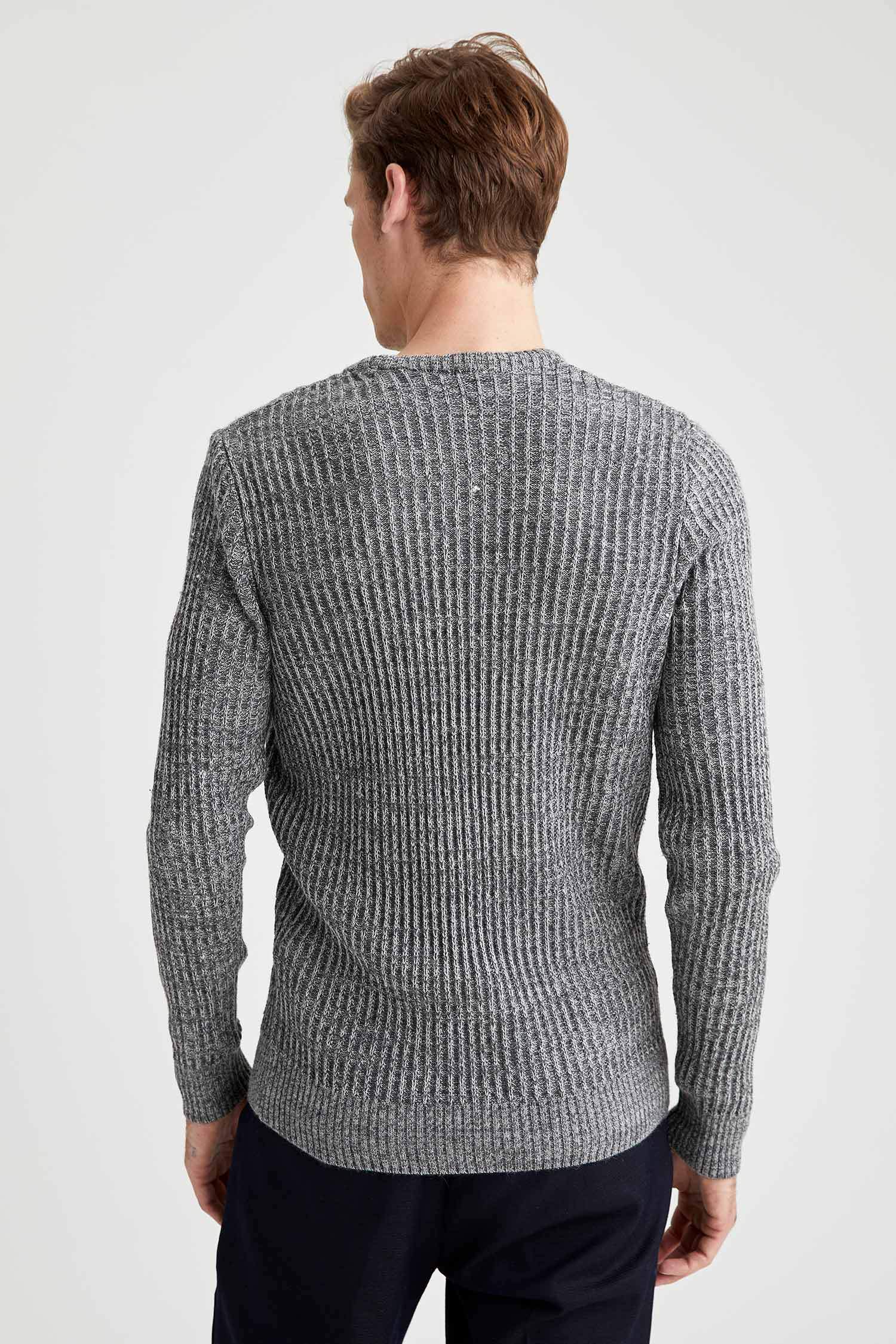 Slim Fit Bisiklet Yaka Triko Kazak