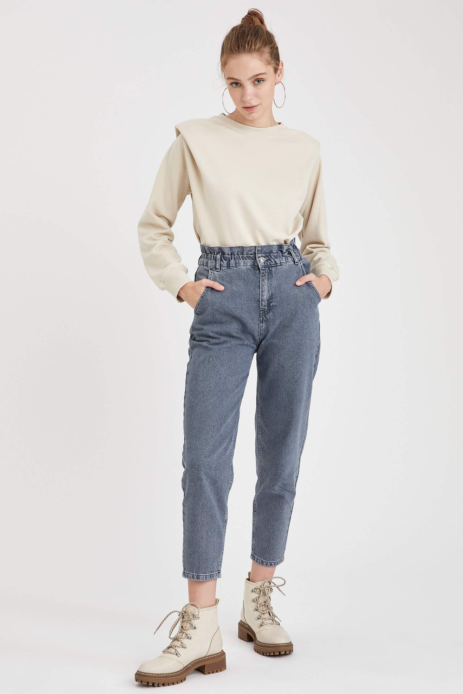 Vatka Omuzlu Örme Sweatshirt