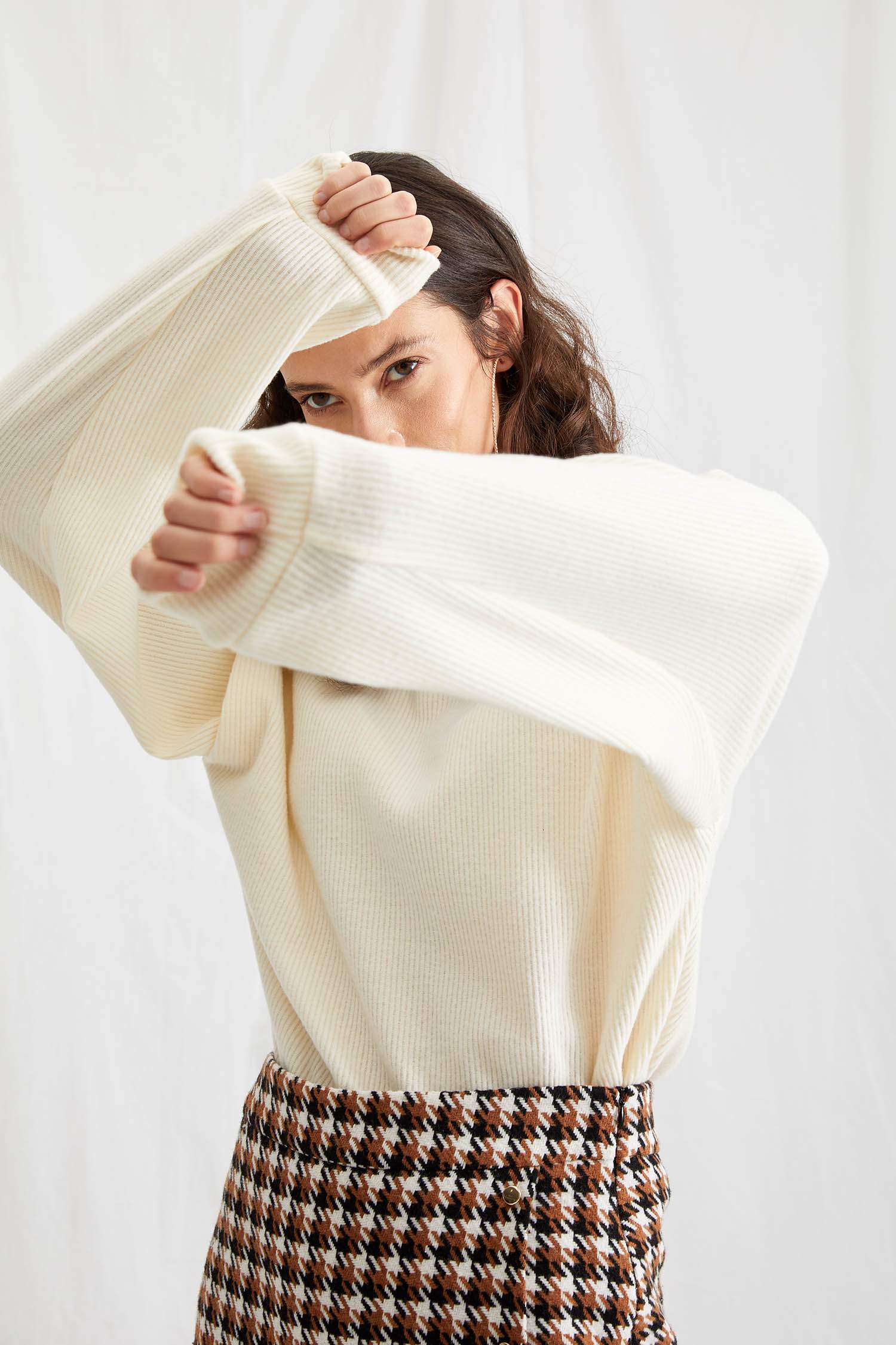 Vatka Omuzlu Örme Sweatshirt
