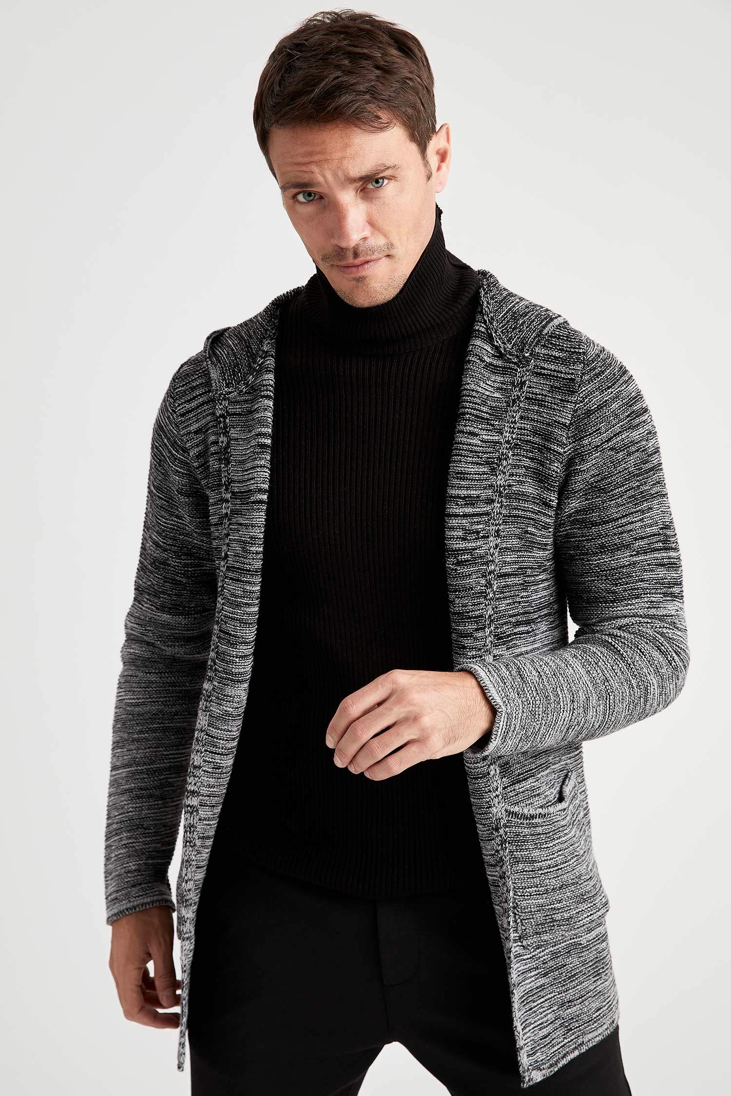 Regular Fit Kapüşonlu Desenli Triko Hırka